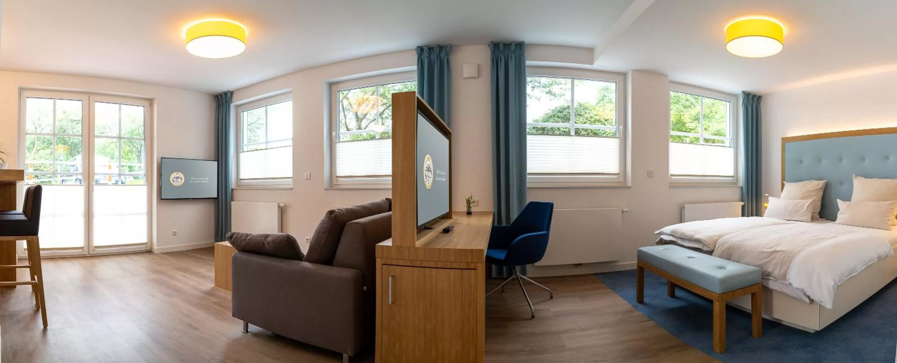 Photo of the whole room, Bed in Hotel zum Kuhhirten