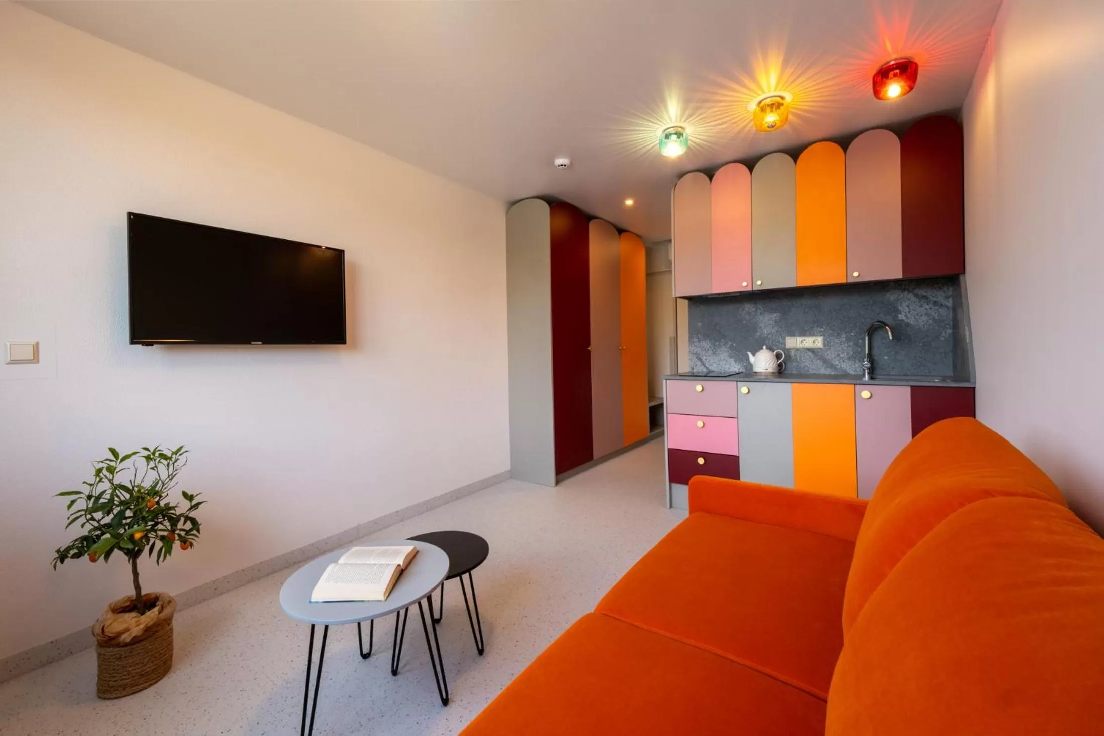 Communal lounge/ TV room in Berlin Studios