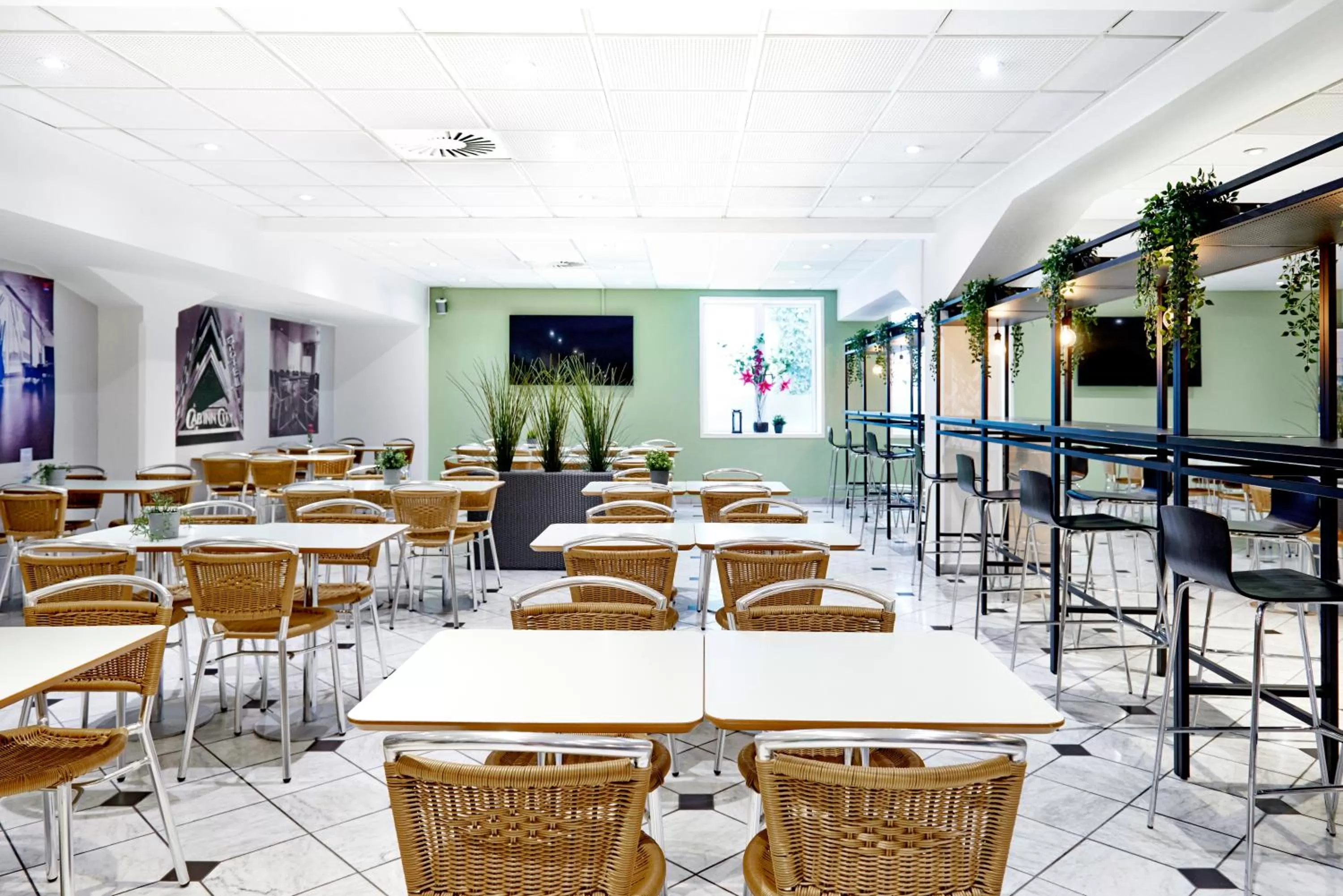 Seating area in Cabinn Scandinavia