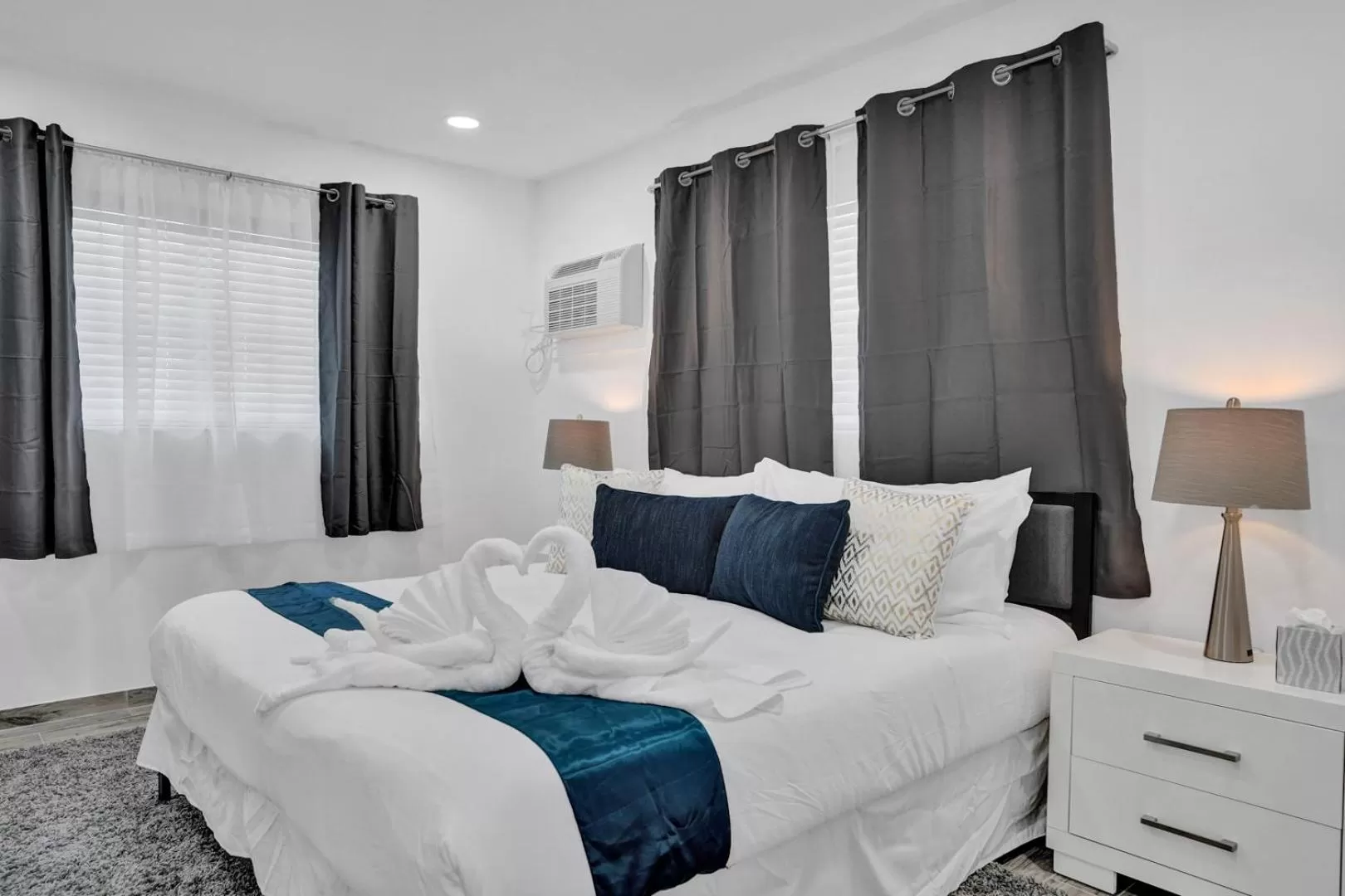 Other, Bed in Fillmore Suits