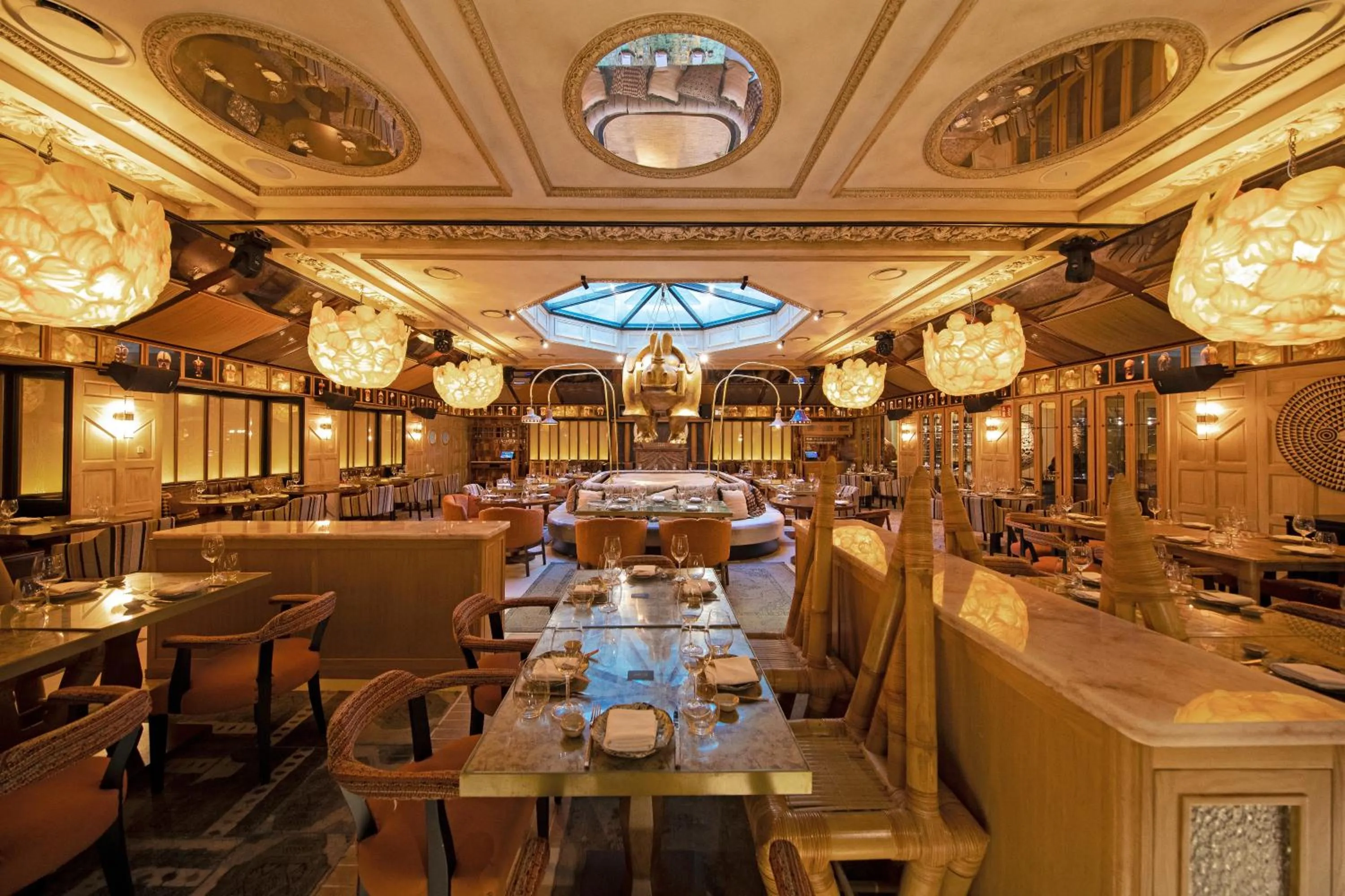 Restaurant/places to eat in BLESS Hotel Madrid - The Leading Hotels of the World