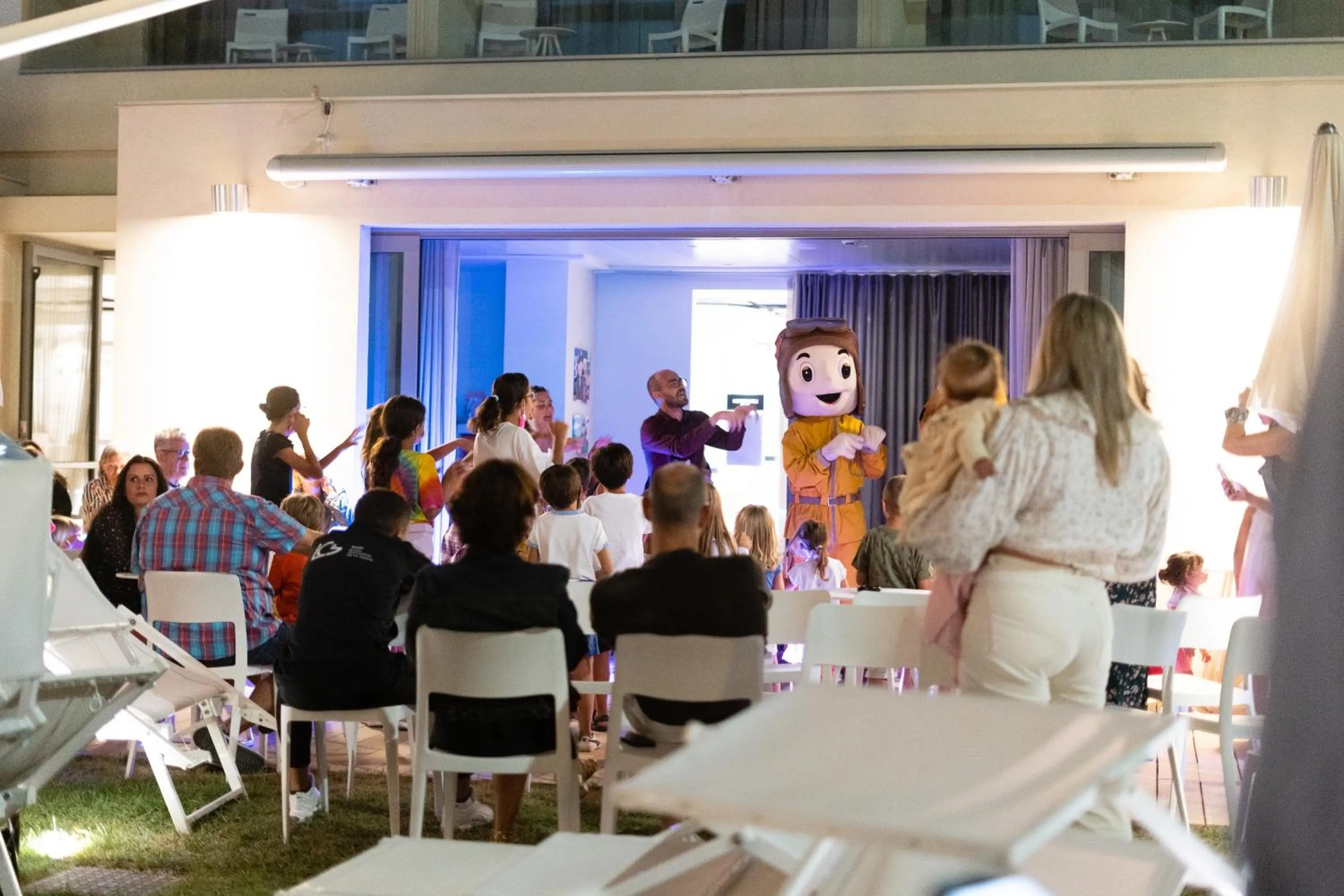 People in Nautilus Family Hotel