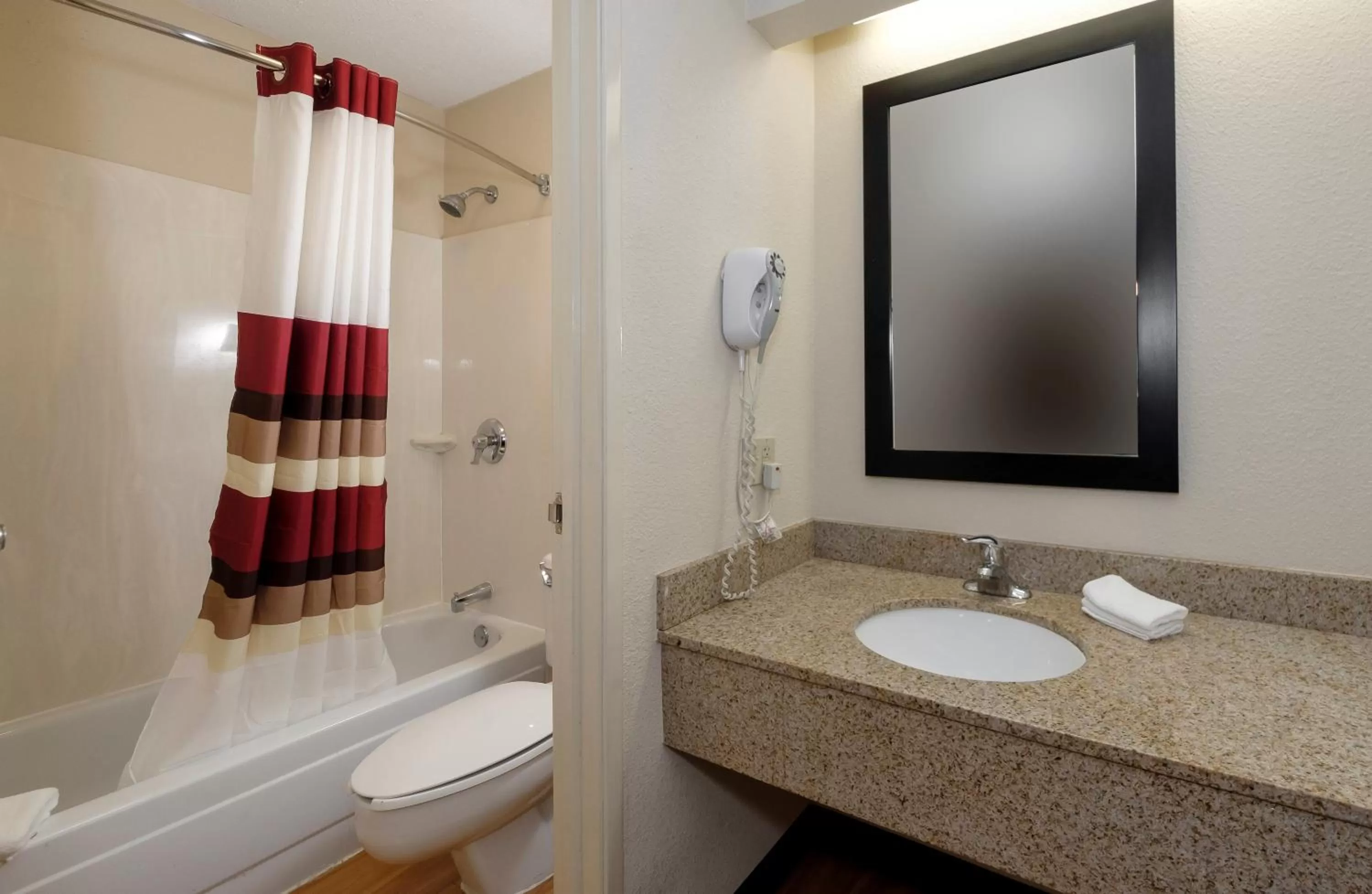 Bathroom in Red Roof Inn Grand Junction