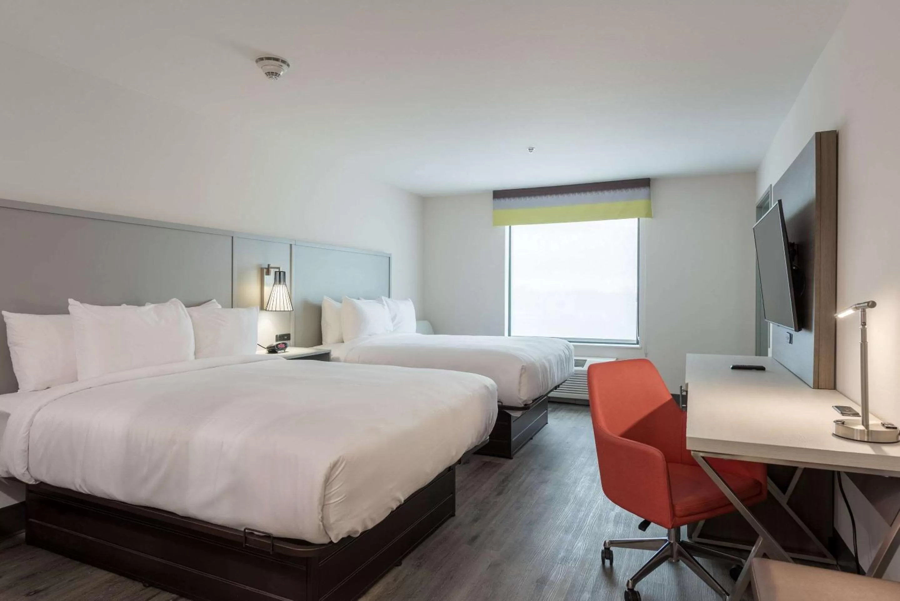 Bedroom, Bed in Comfort Suites Colorado Springs East - Medical Center Area