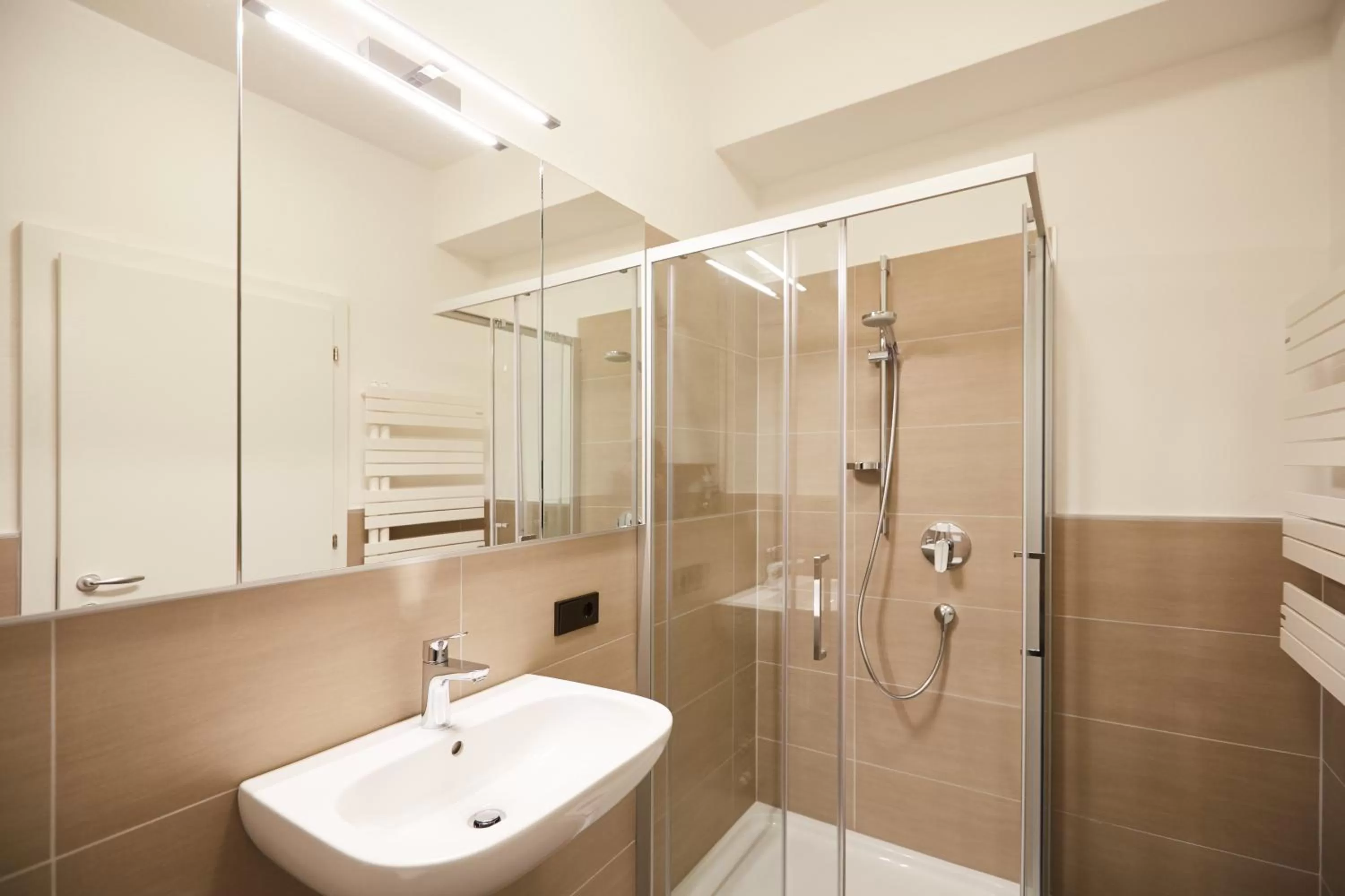 Shower in Residence Rösch