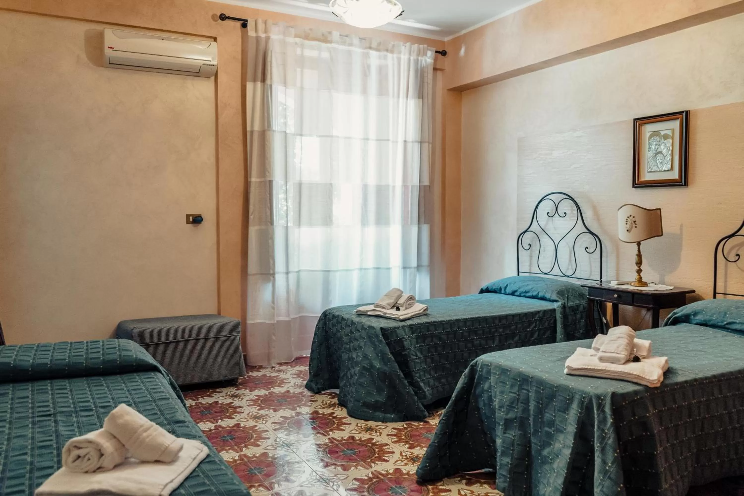 Bed in B&B Elvira Al Duomo