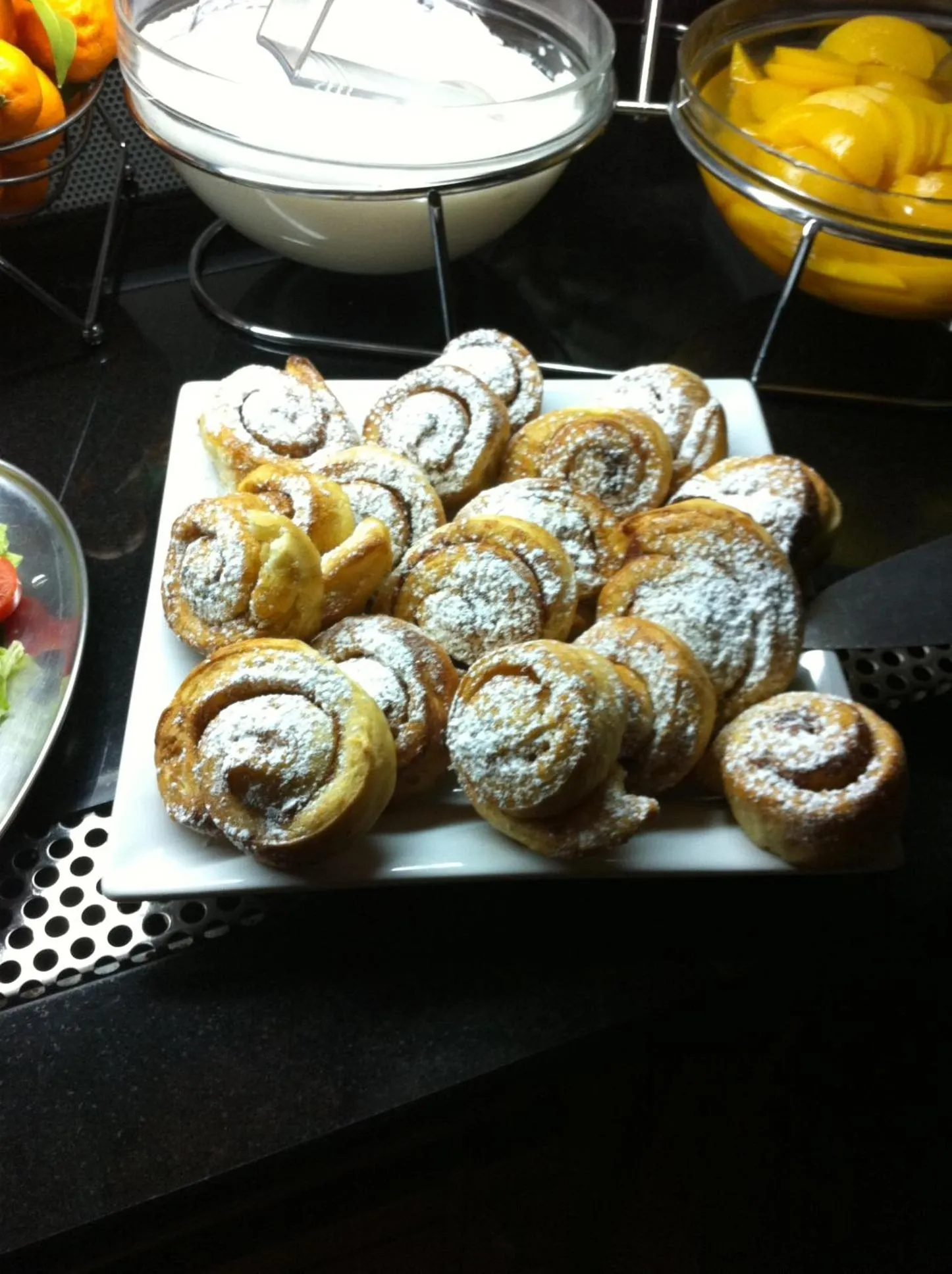 Food and drinks in Athens Mirabello