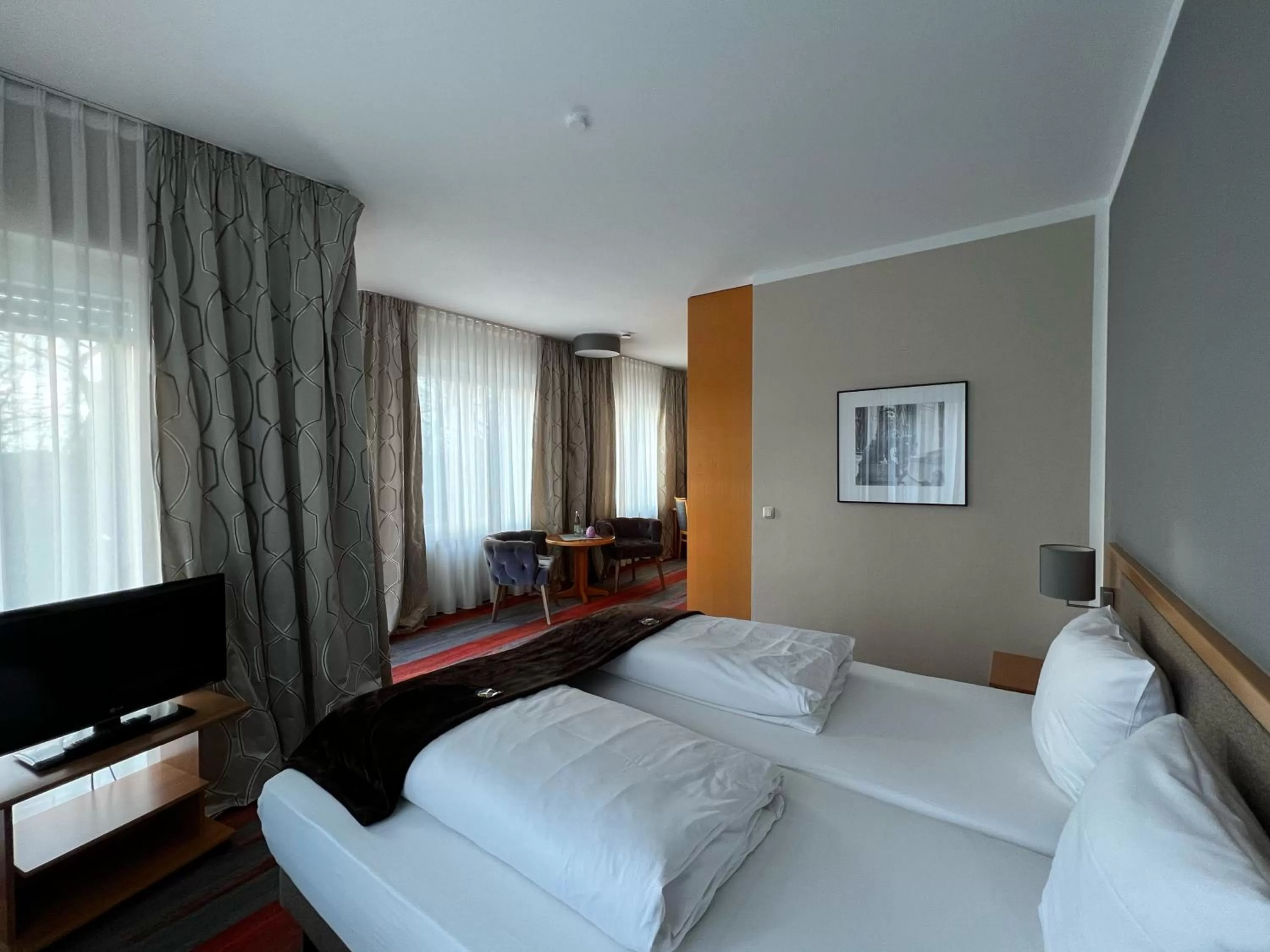 Photo of the whole room, Bed in Hotel Prinz