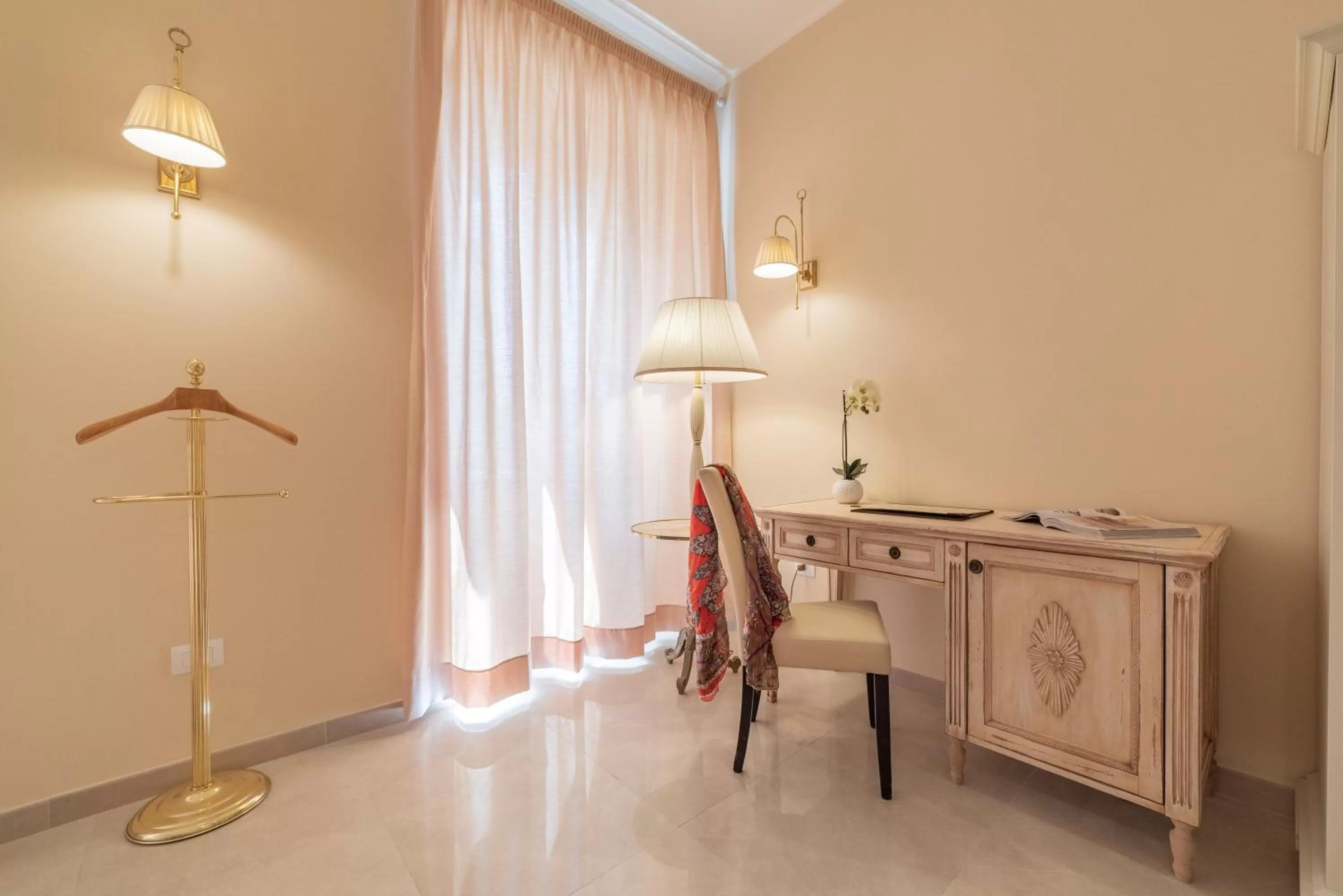 hair dresser in Hotel Casa Adele