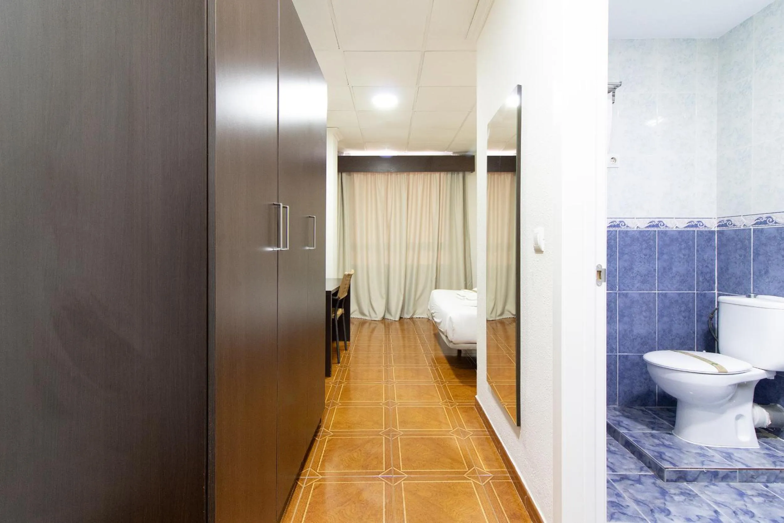 Shower in Hotel Sagunto