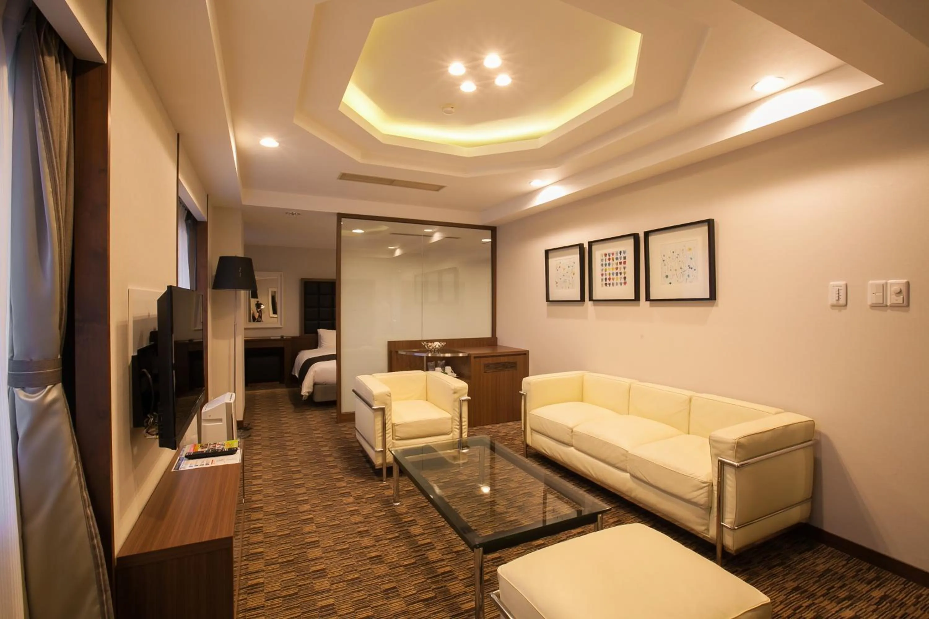 Seating area, Bed in Fukuoka Toei Hotel