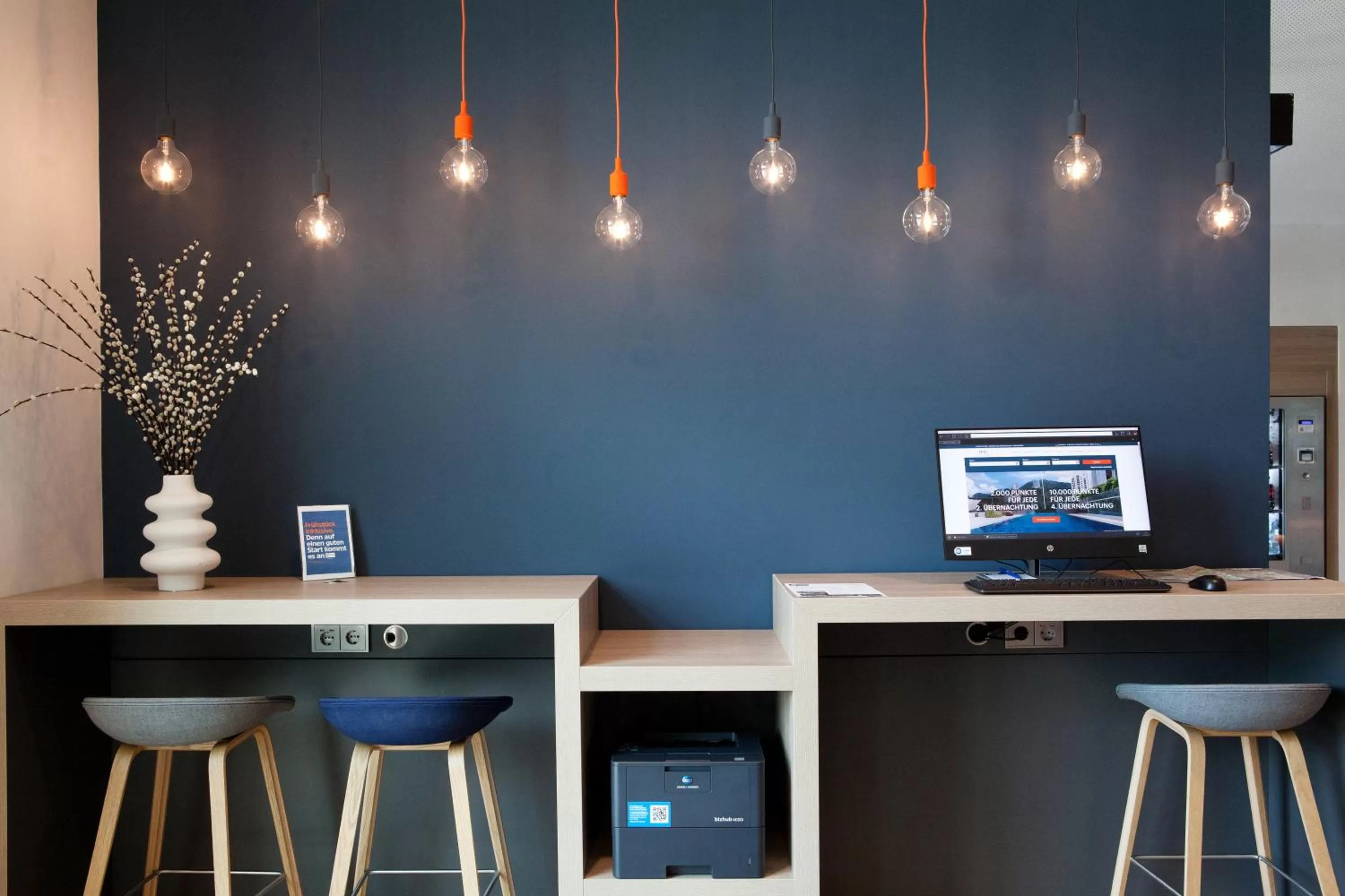 Business facilities in Holiday Inn Express - Remscheid