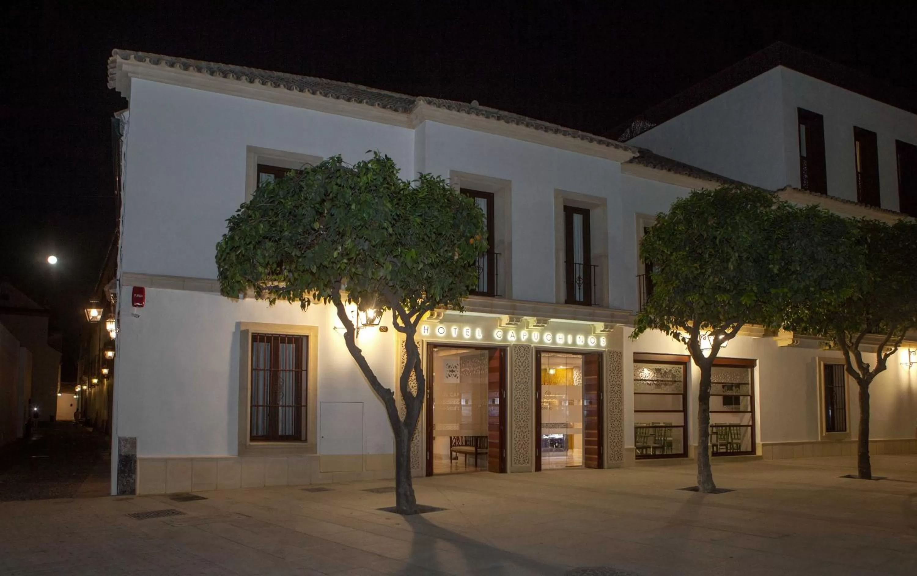 Facade/entrance in Soho Boutique Capuchinos & Spa