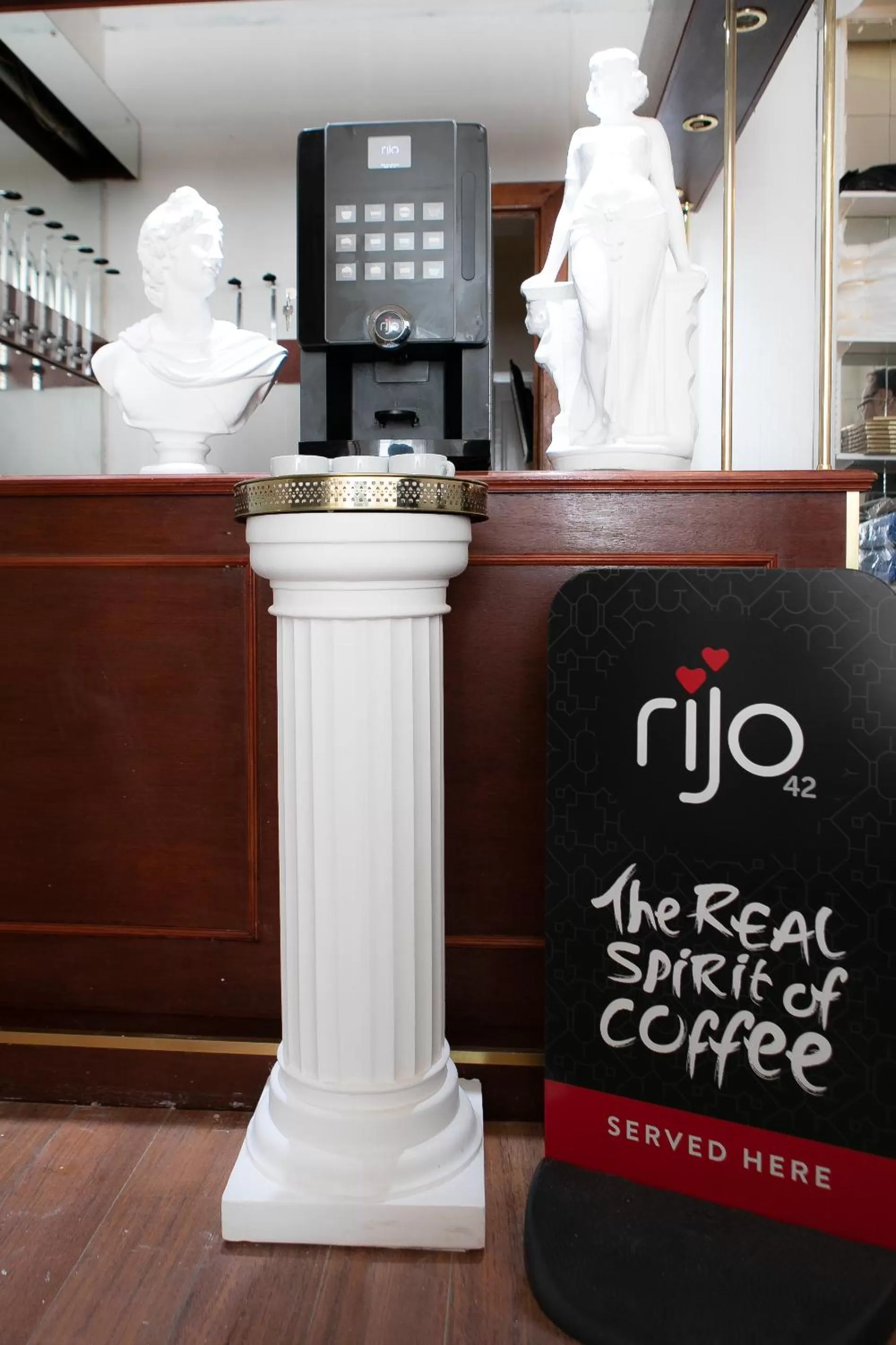 Lobby/Reception in The New Apollo Hotel