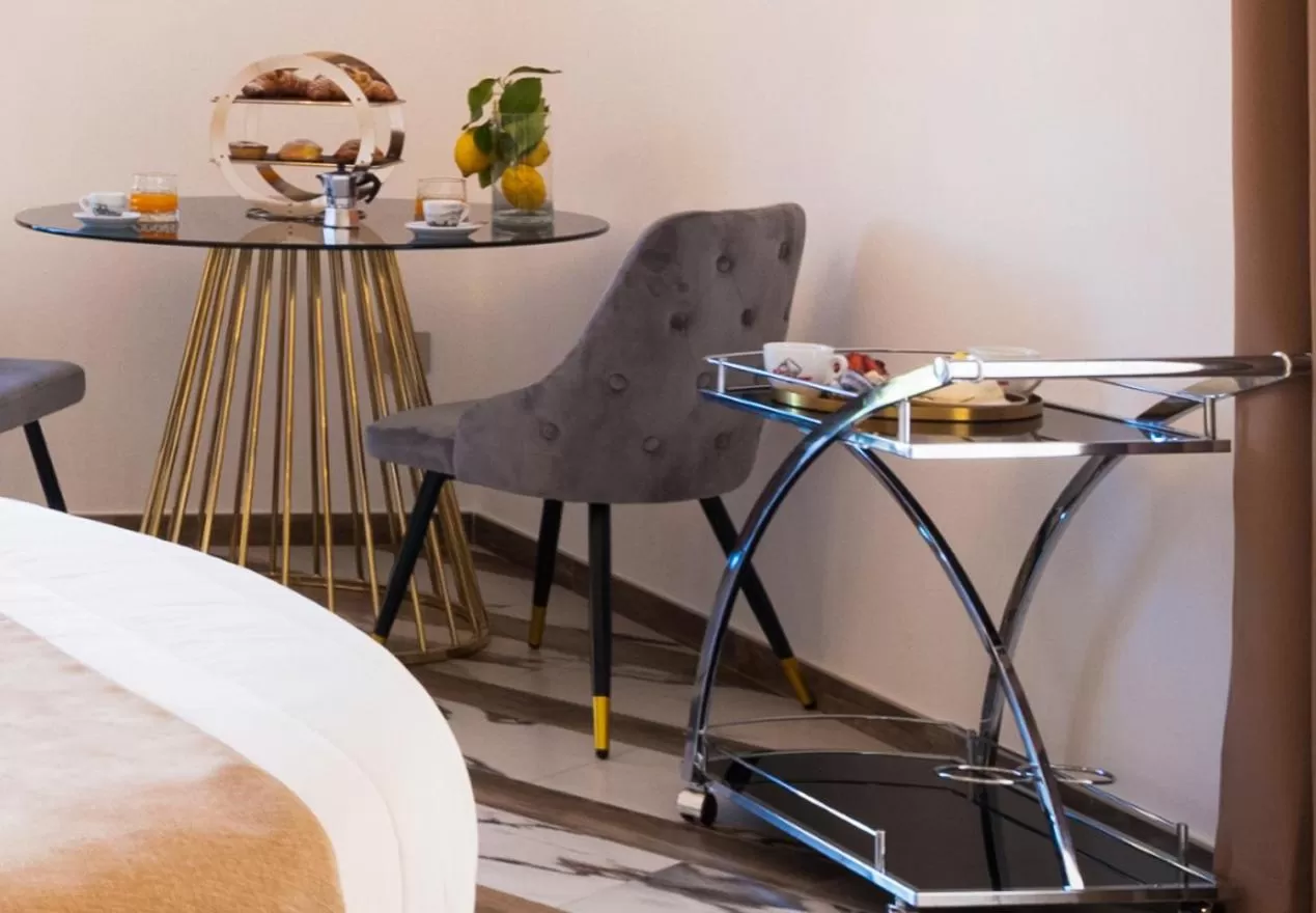 Breakfast in Sant'Antonino Luxury Suite