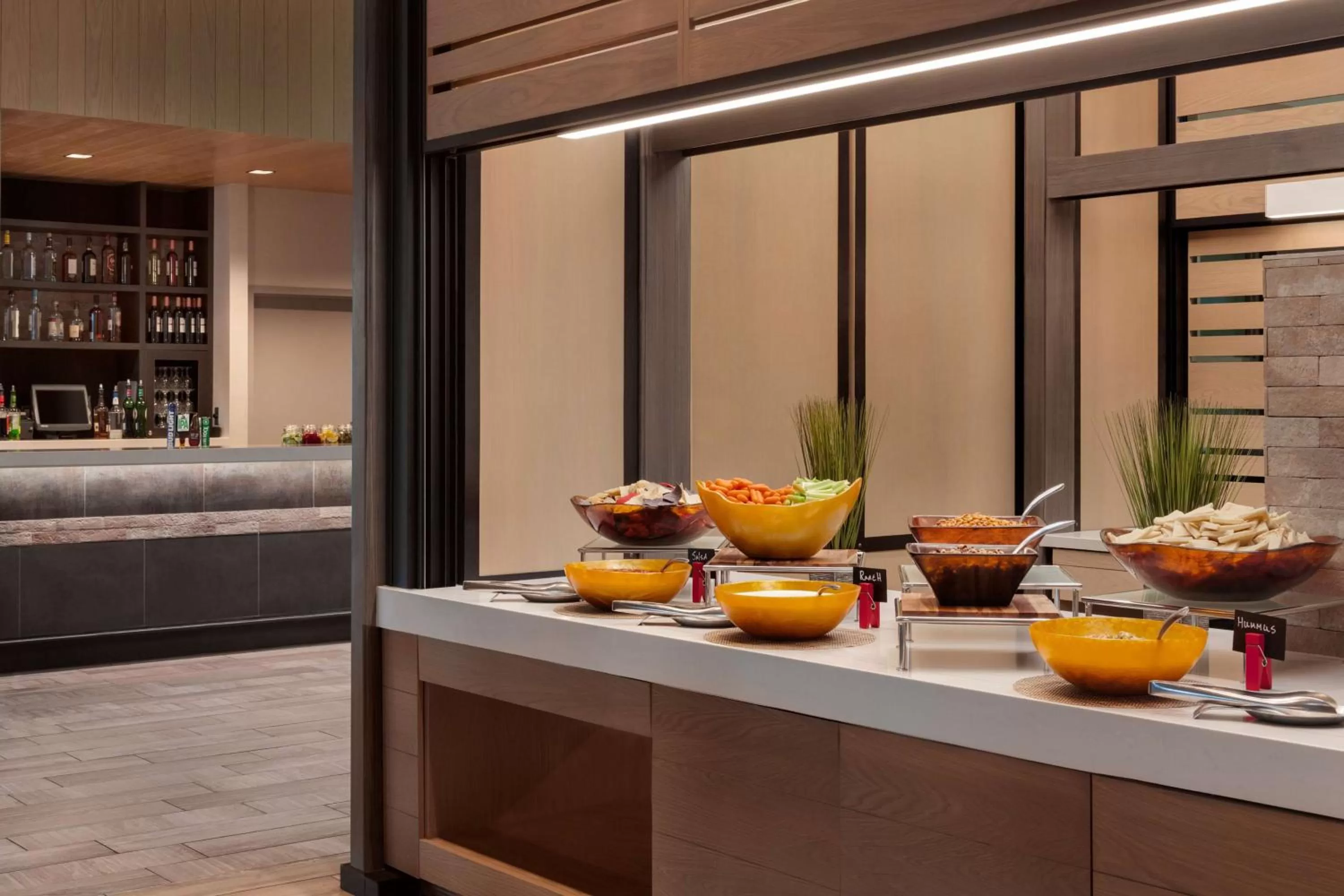Dining area in Embassy Suites by Hilton Monterey Bay Seaside