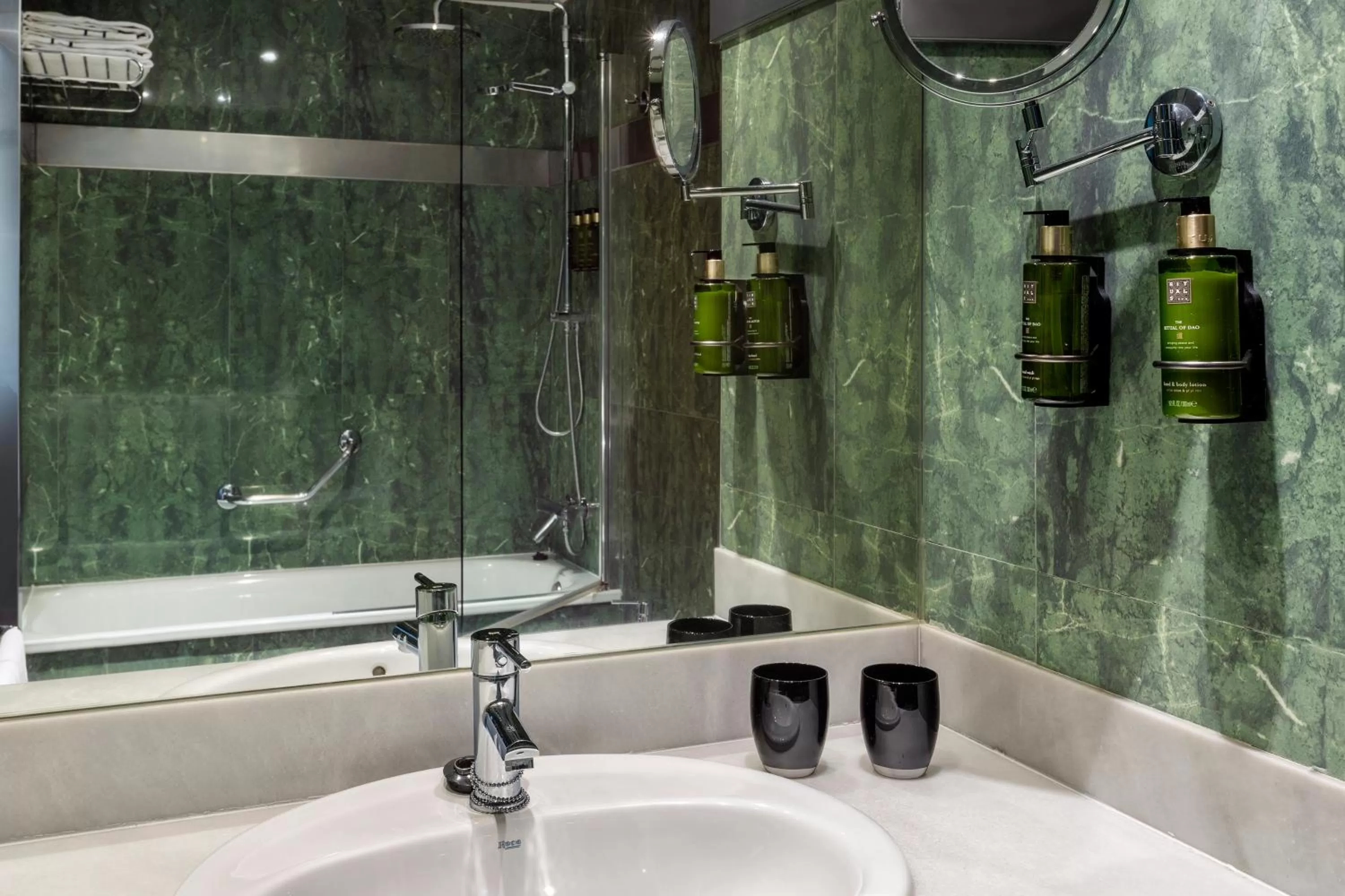 Bathroom in Melia Lebreros