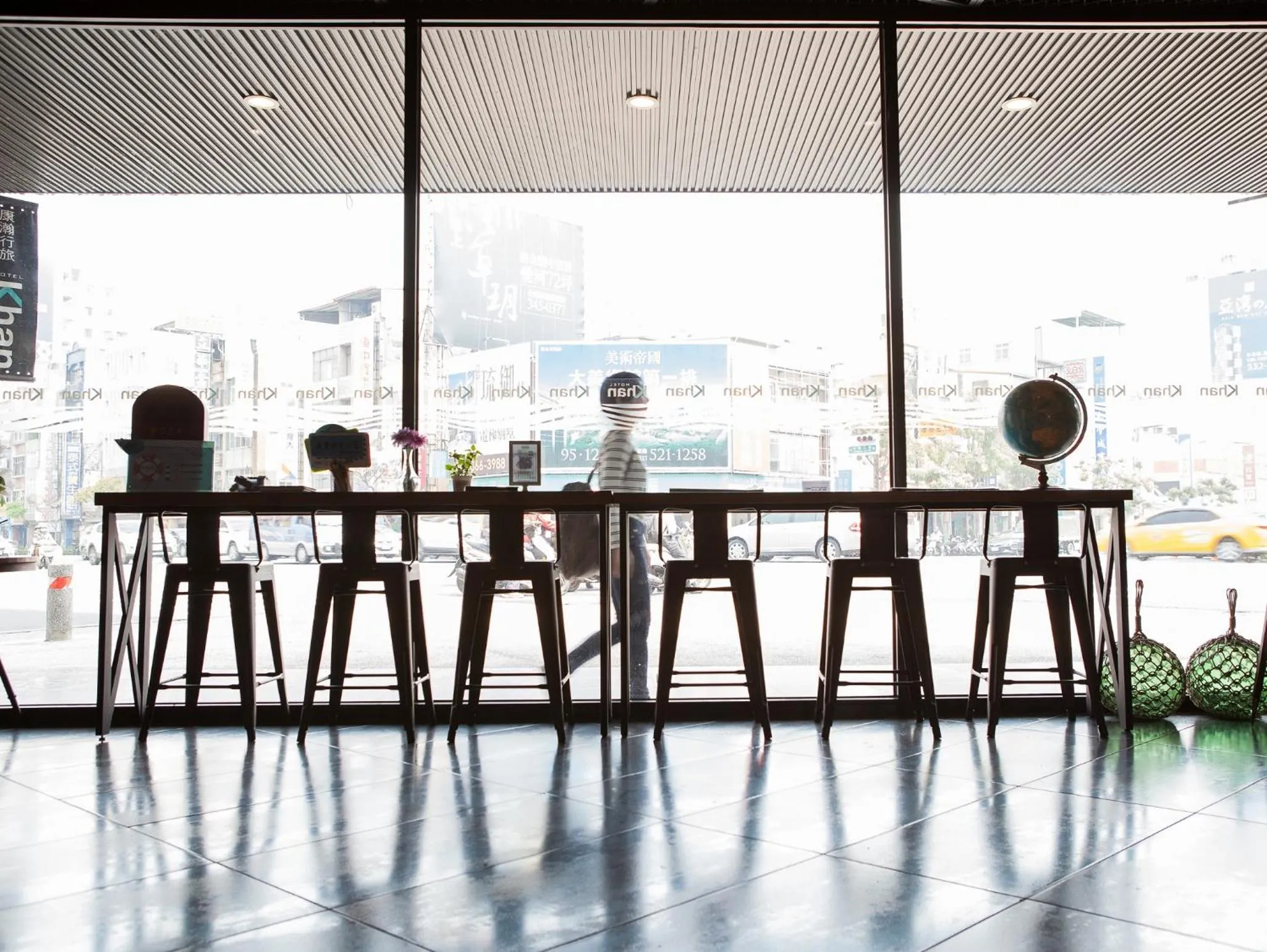 Lobby or reception in Khan Hotel