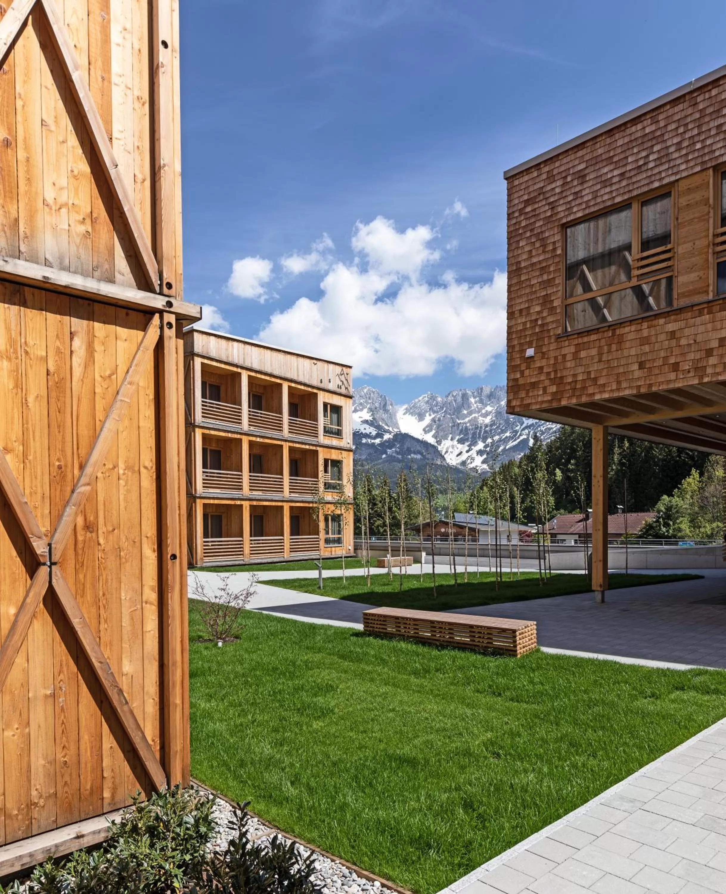 Tirol Lodge