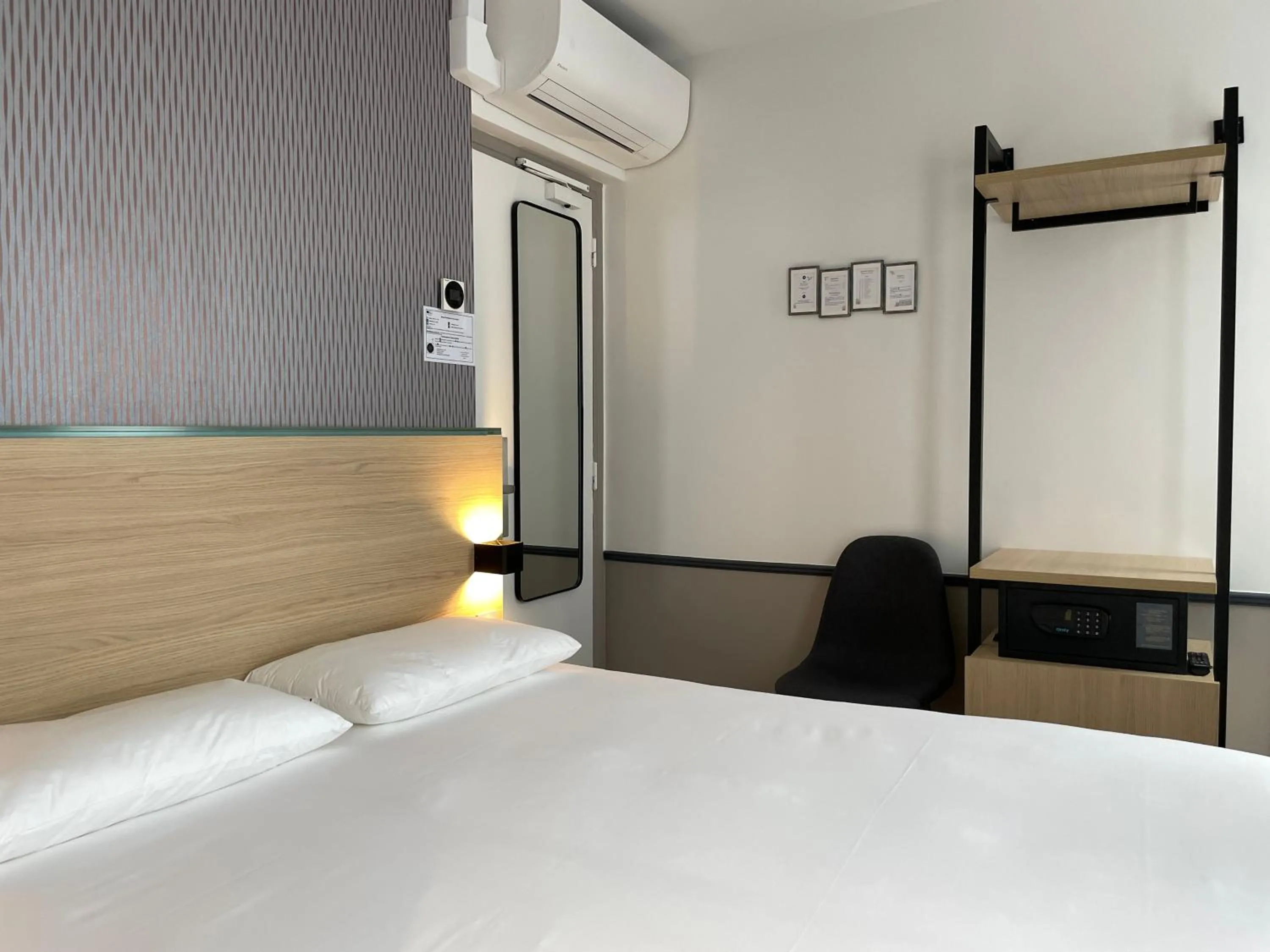 Deluxe Room in Hotel de Saint-Germain