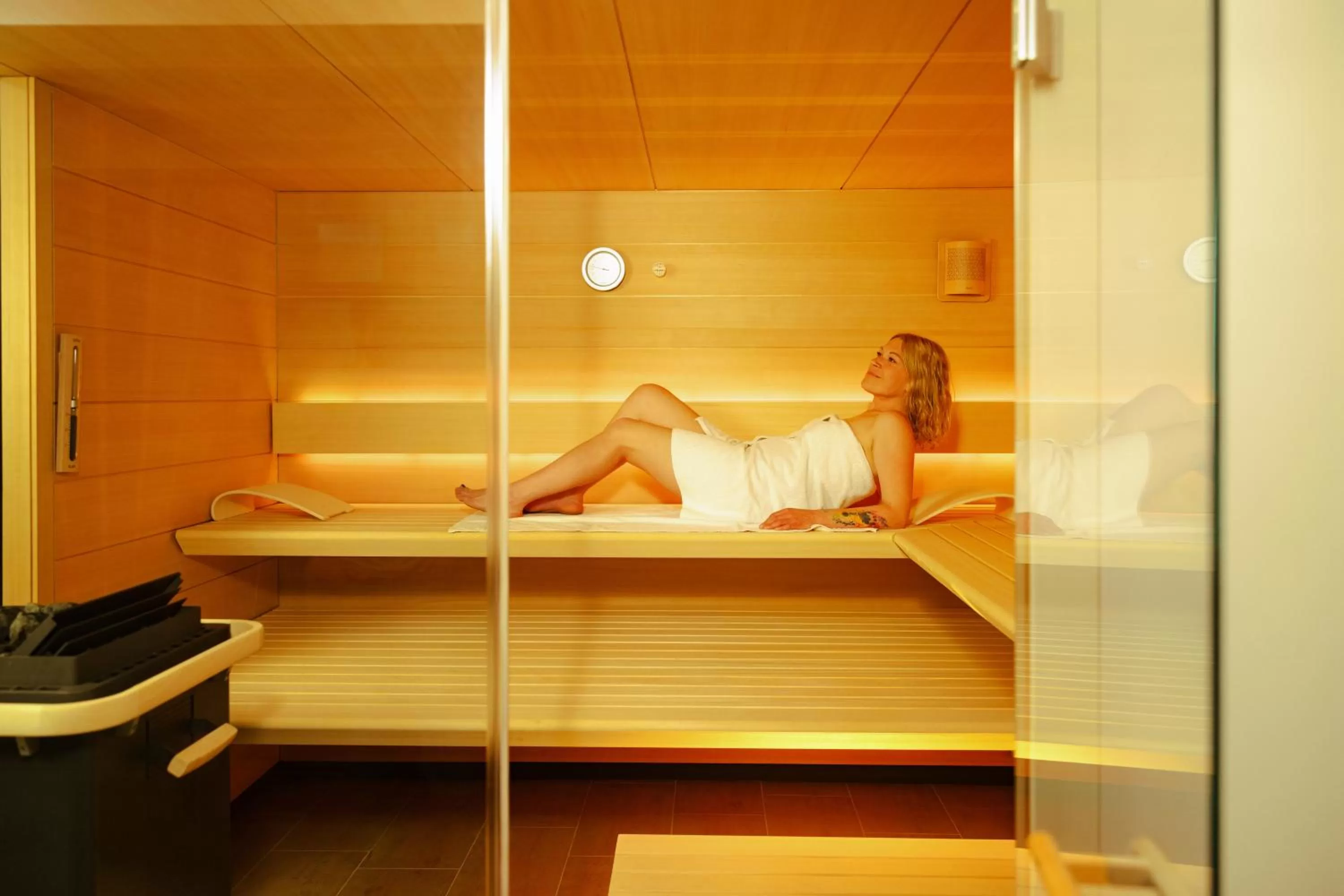 Sauna, Bed in Hotel & Restaurant Becher