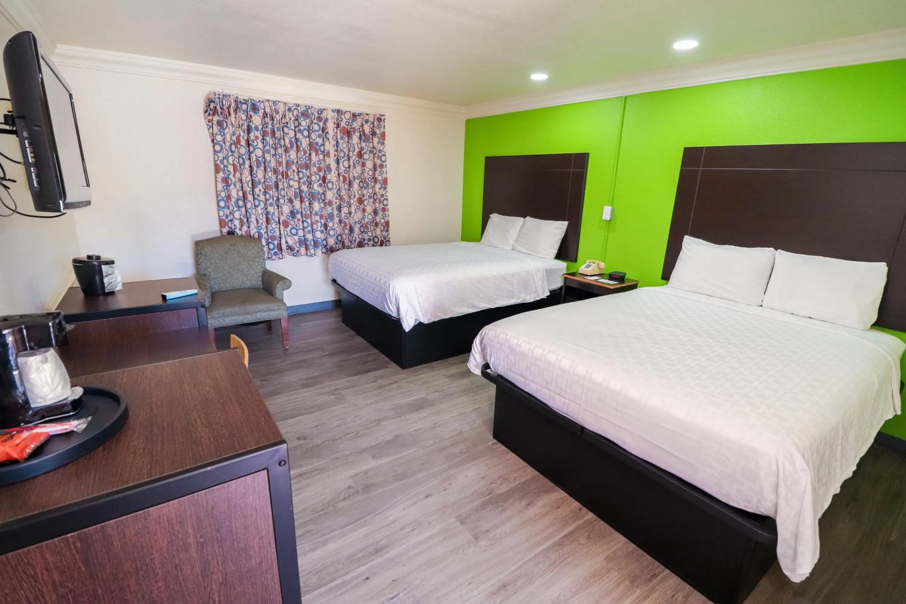 Bed in Rodeway Inn San Antonio Lackland AFB - SeaWorld