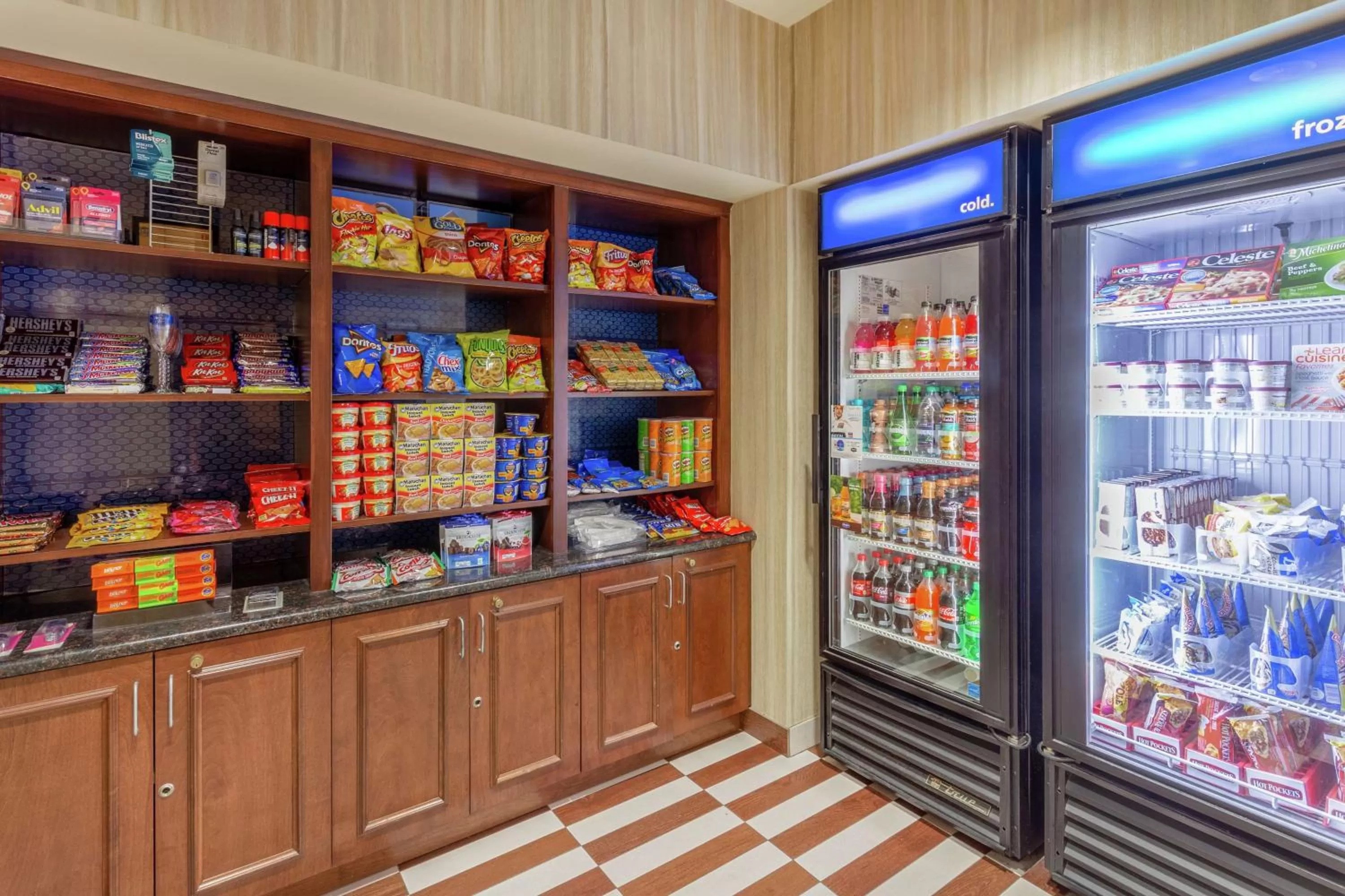 Restaurant/places to eat in Hampton Inn Owings Mills