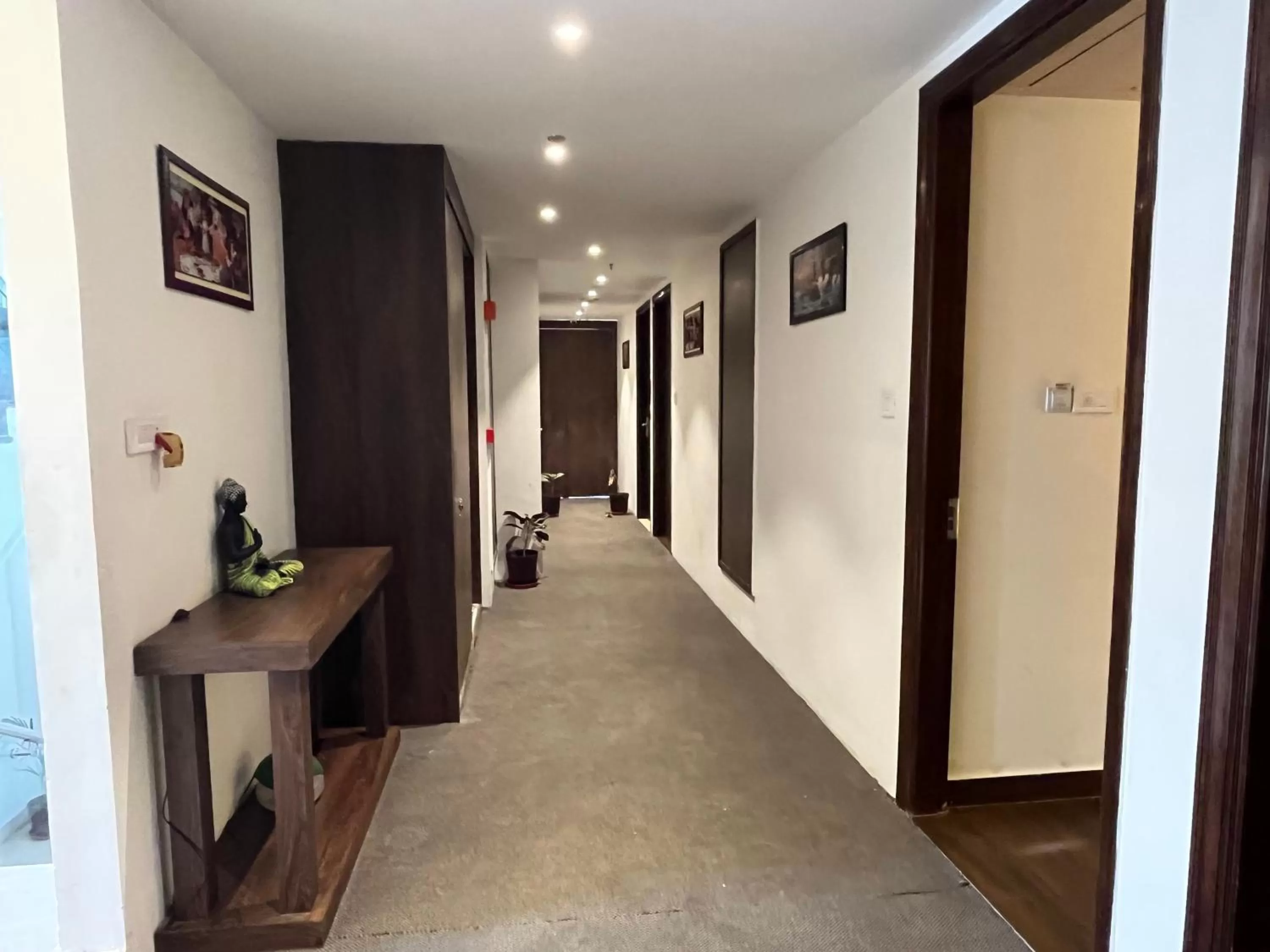 Lobby or reception in RRV Hotel