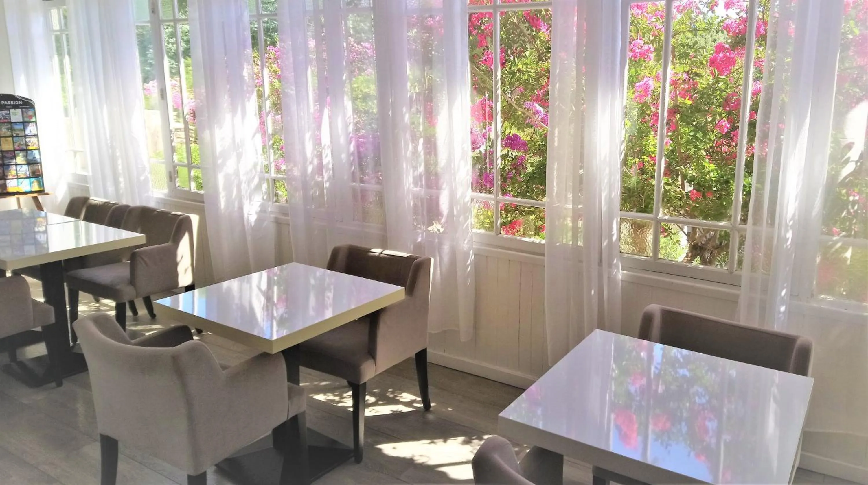 Area and facilities in Les Jardins de Bormes, hôtel adult only avec sauna & jacuzzi