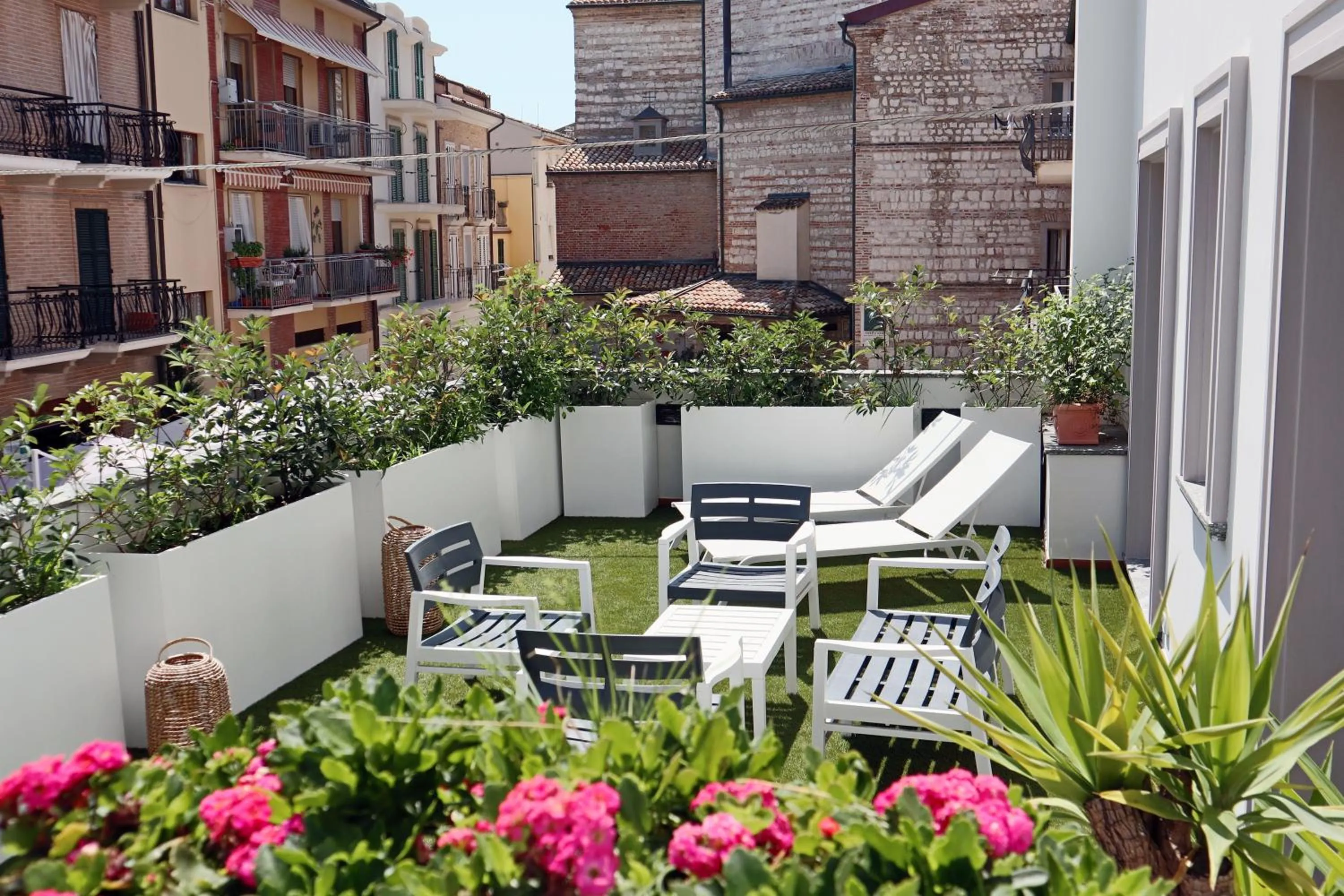 Balcony/Terrace in Hotel Enzo