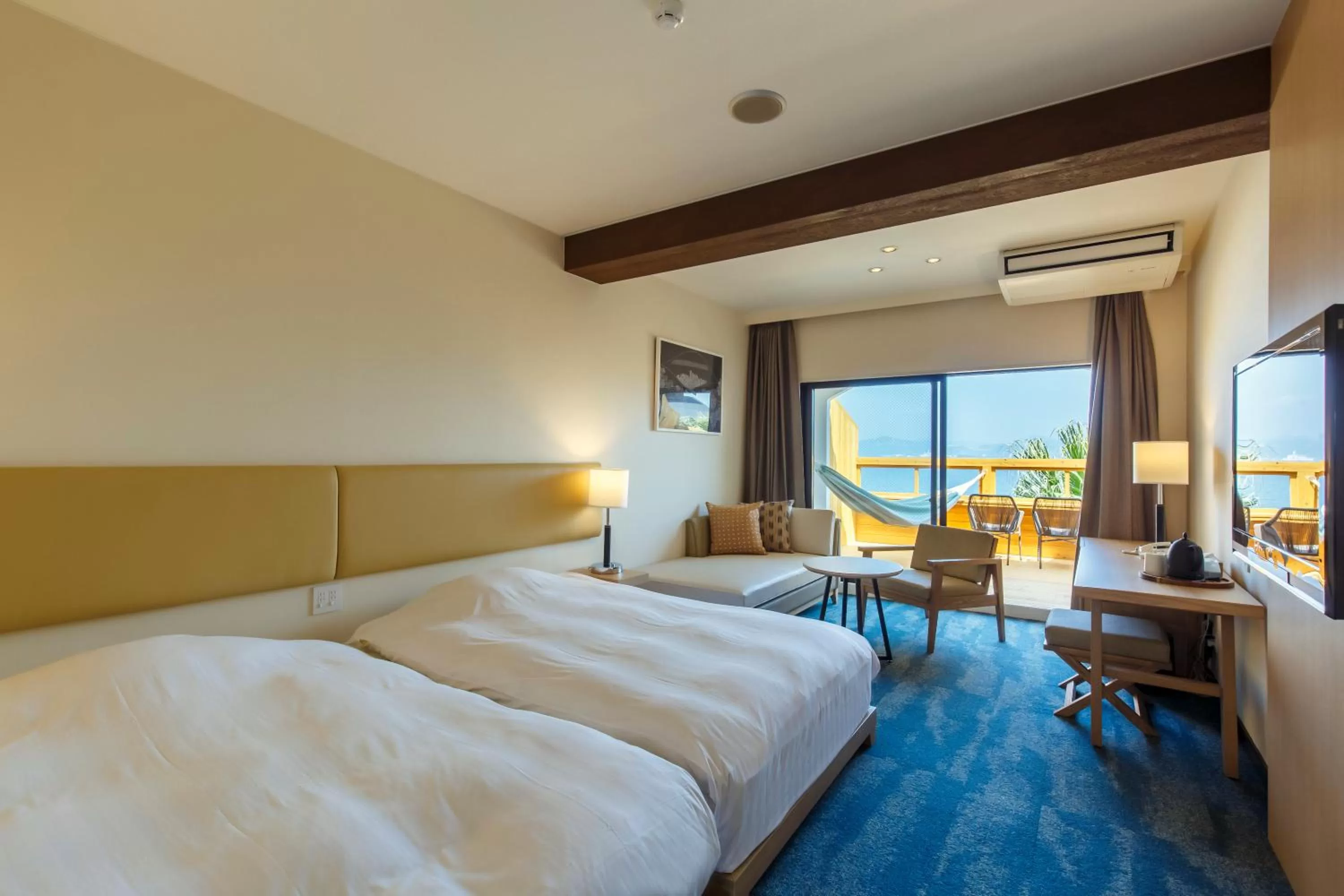 Photo of the whole room, Bed in i + Land Nagasaki