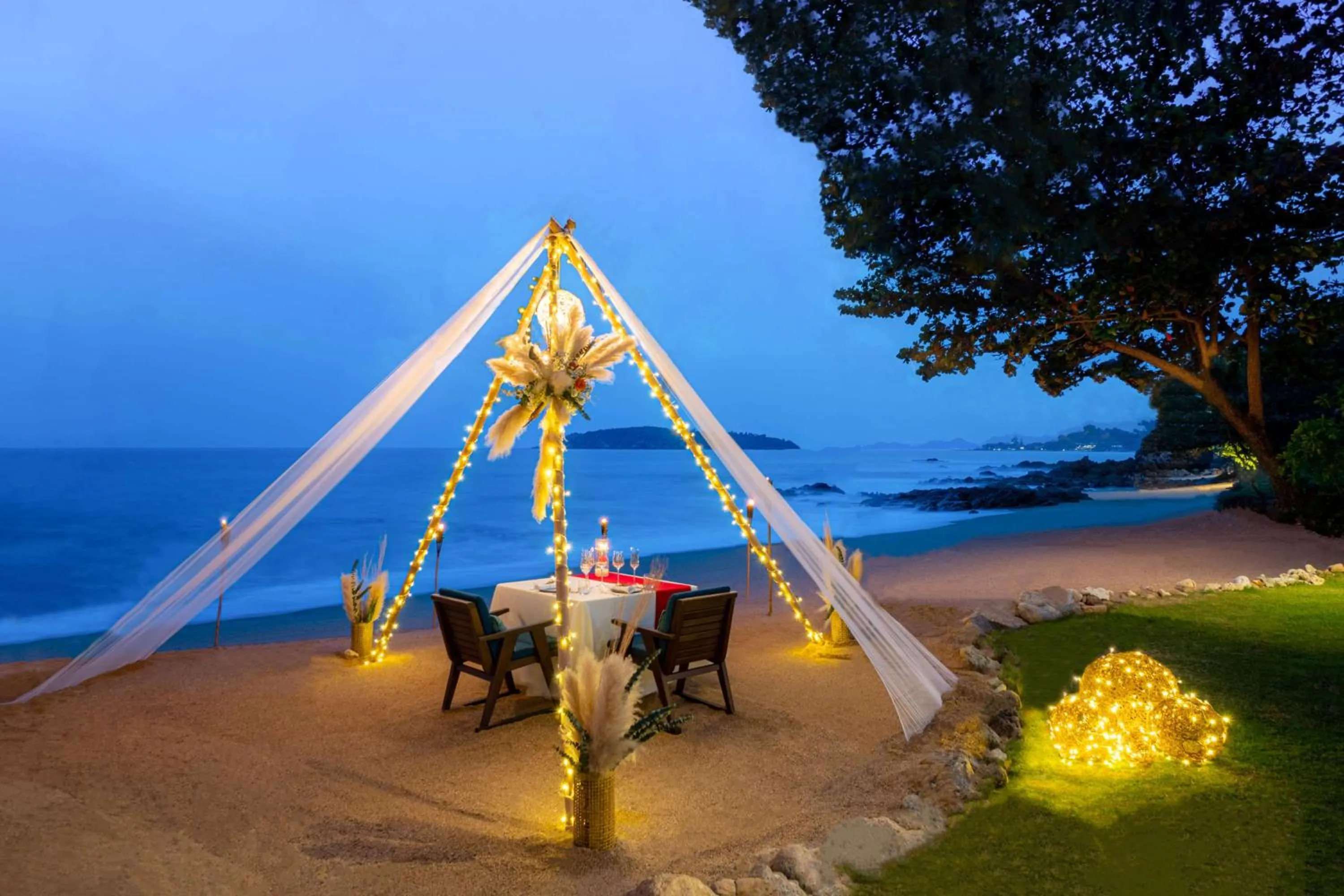 Restaurant/places to eat in Hyatt Regency Koh Samui