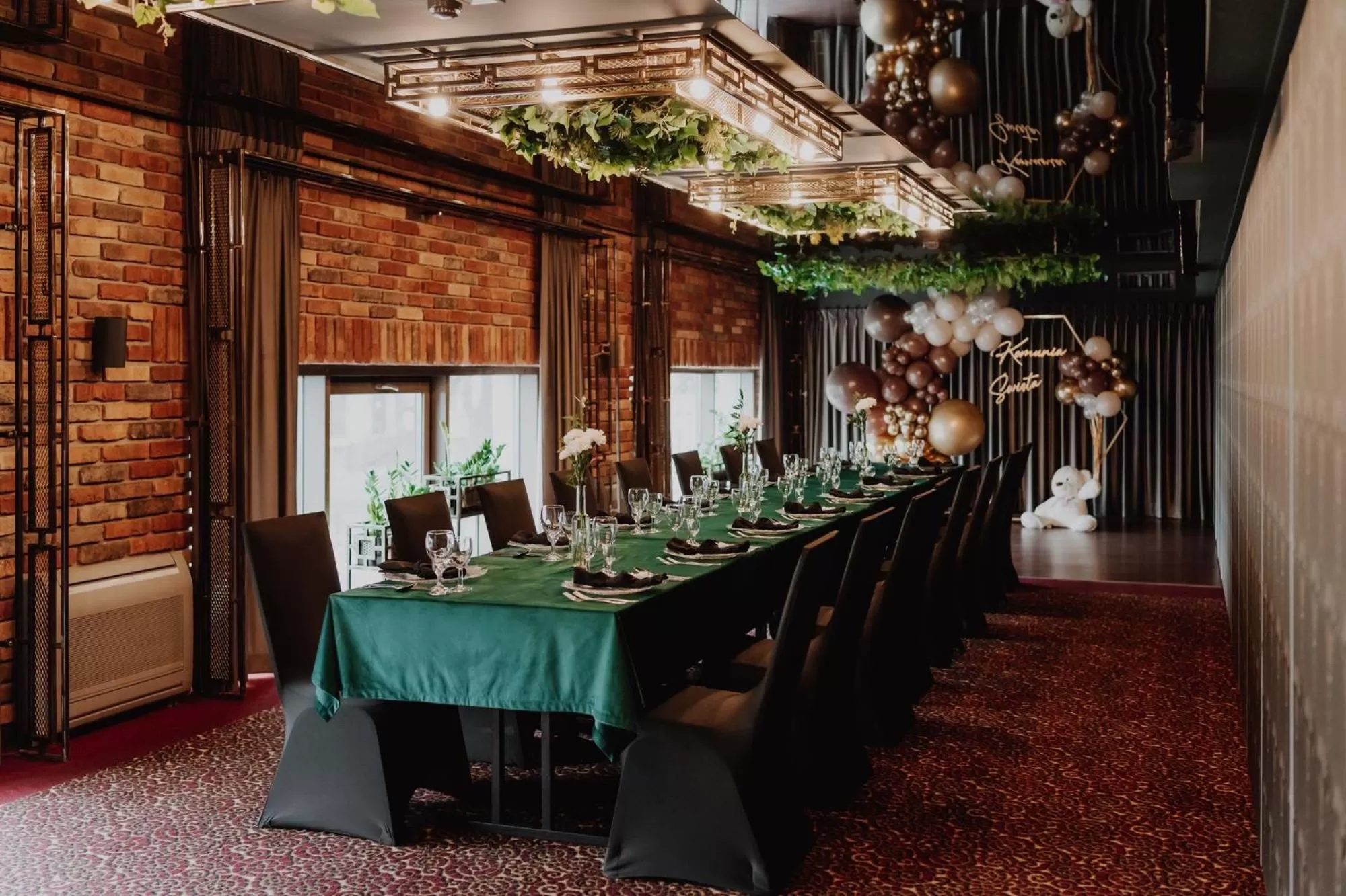 Restaurant/places to eat in Hotel Esperanto