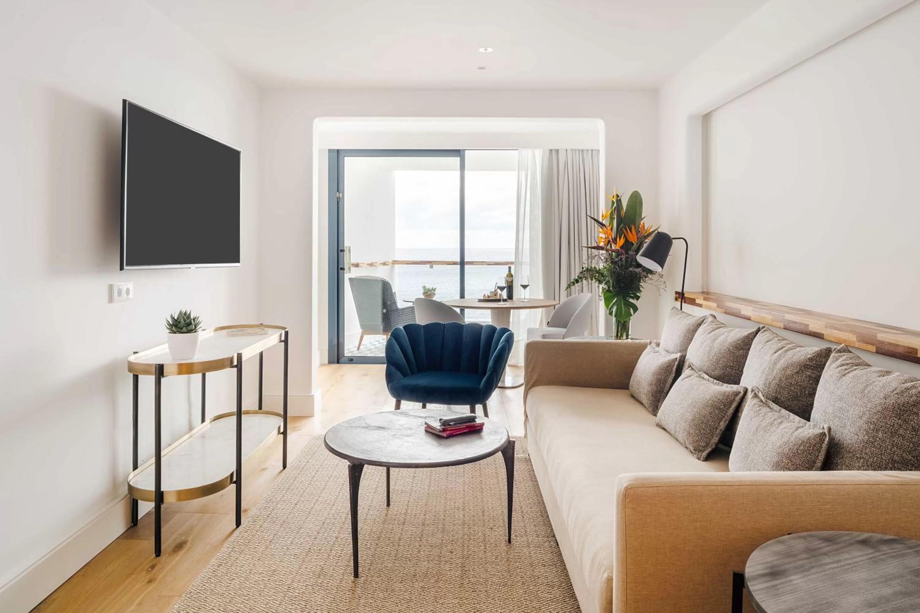 TV and multimedia in Hotel Fariones