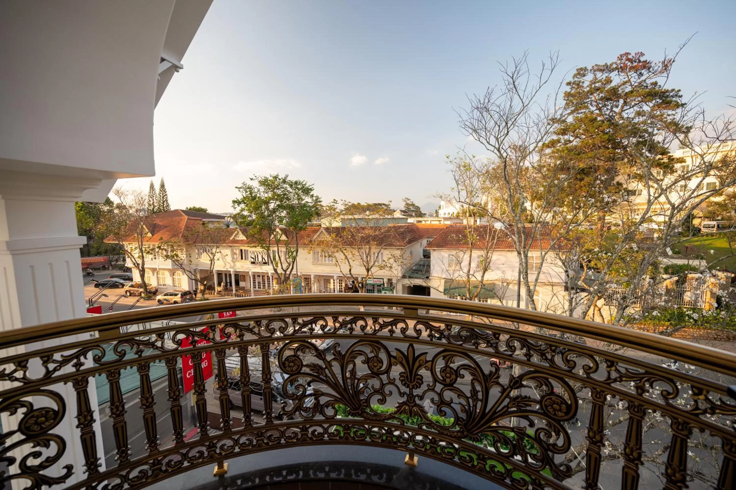 View (from property/room) in La Fleur Premium Central Apartment Hotel