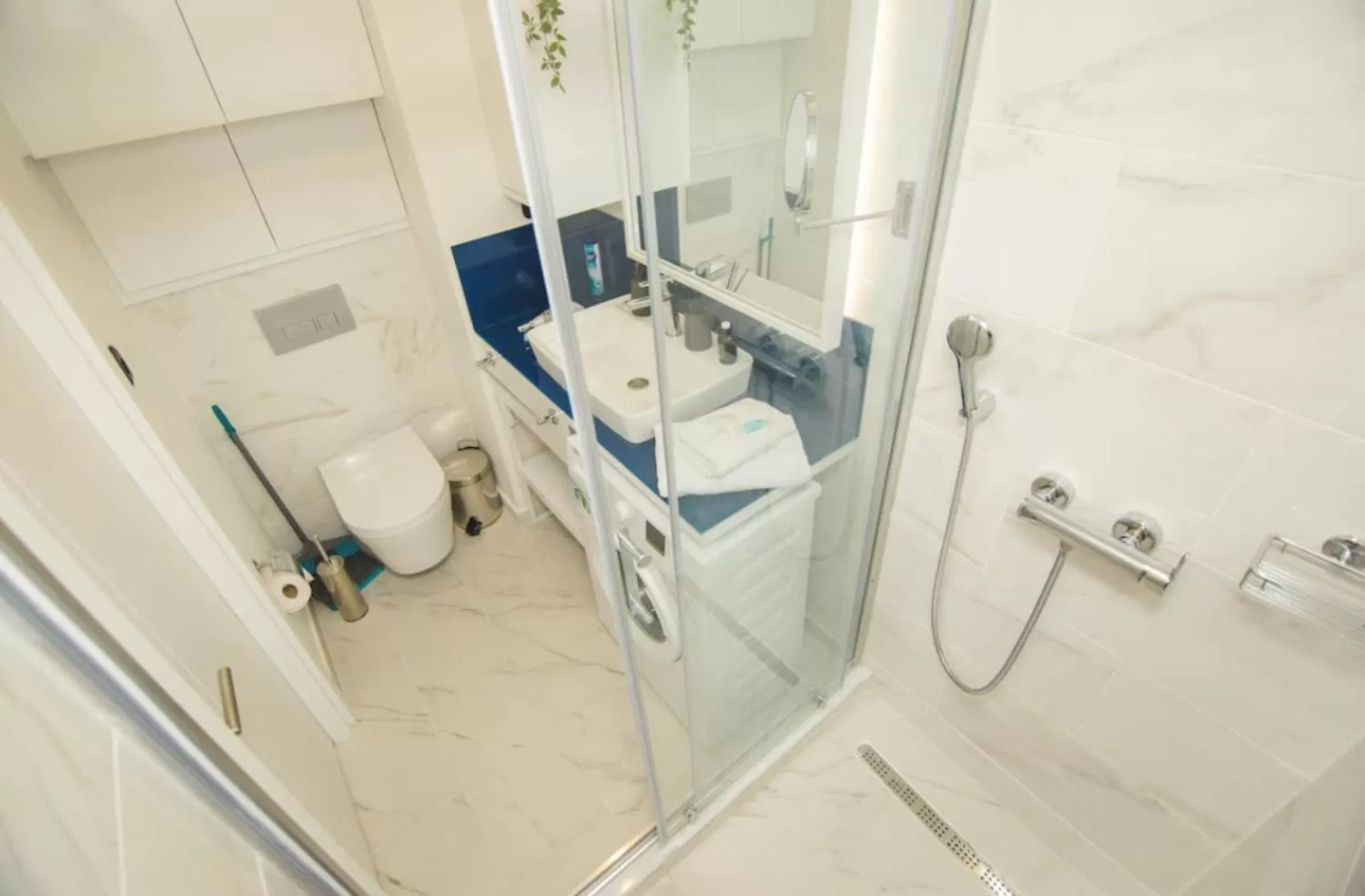 Shower, Bathroom in Special Apartments In Orbi City Batumi