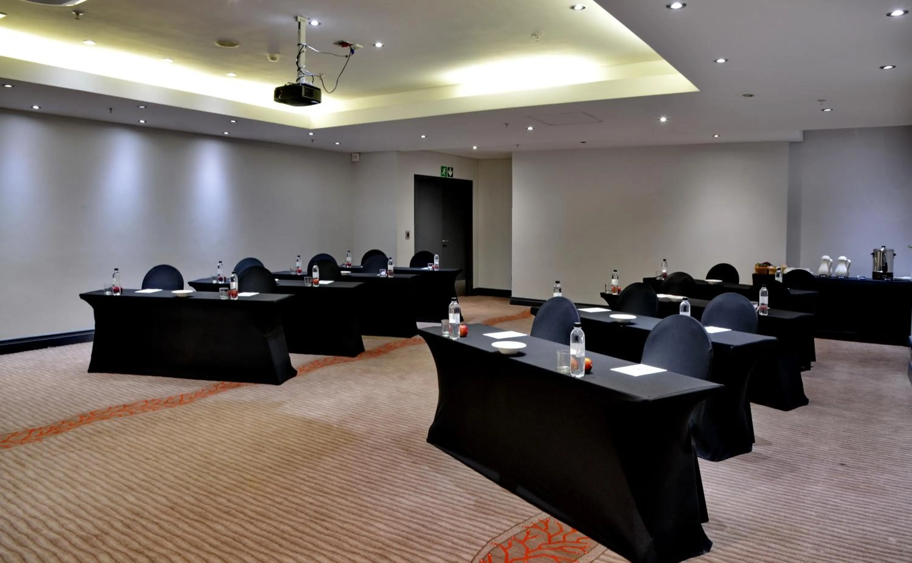 Meeting/conference room in Fountains Hotel
