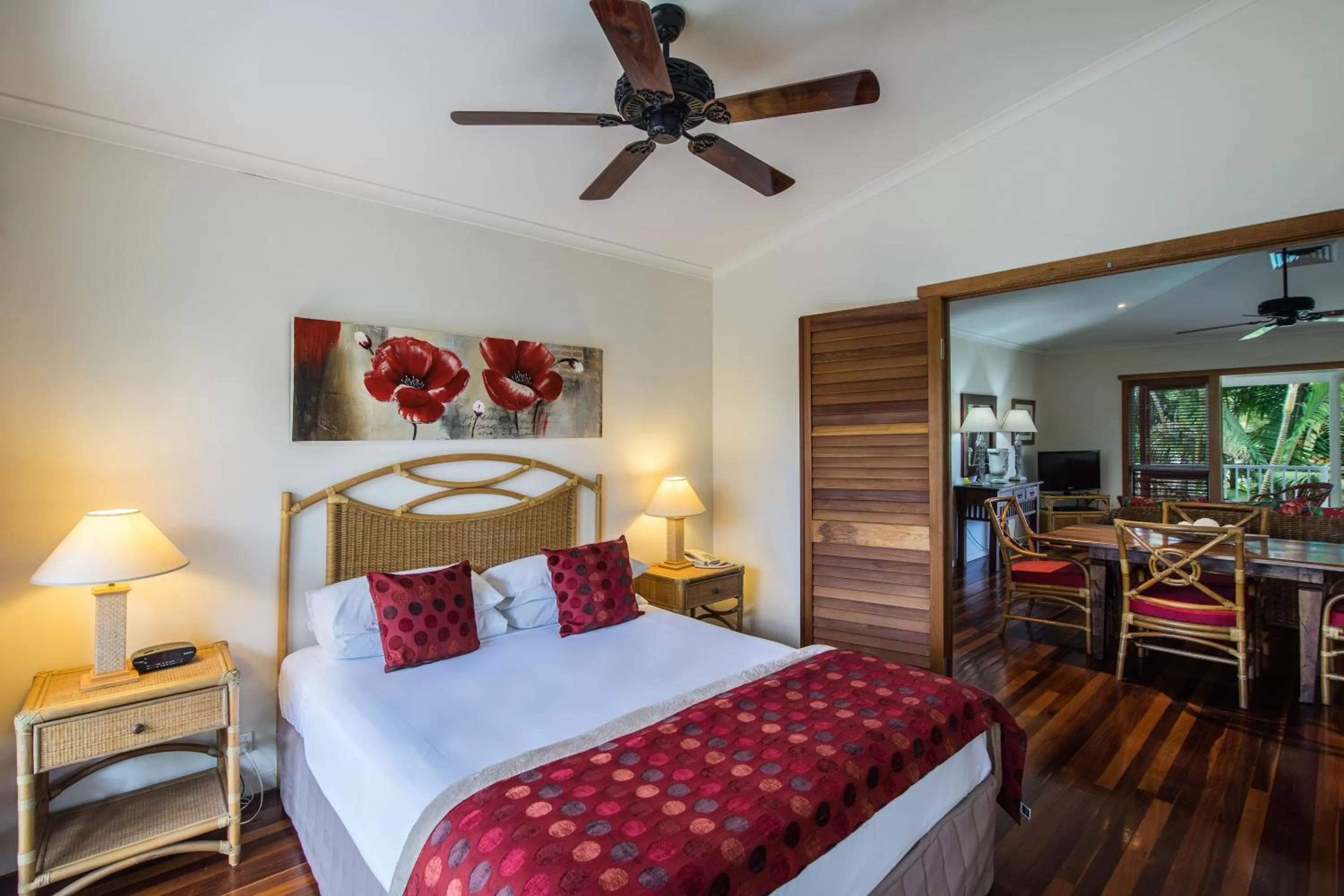 One-Bedroom Apartment in South Pacific Resort & Spa Noosa