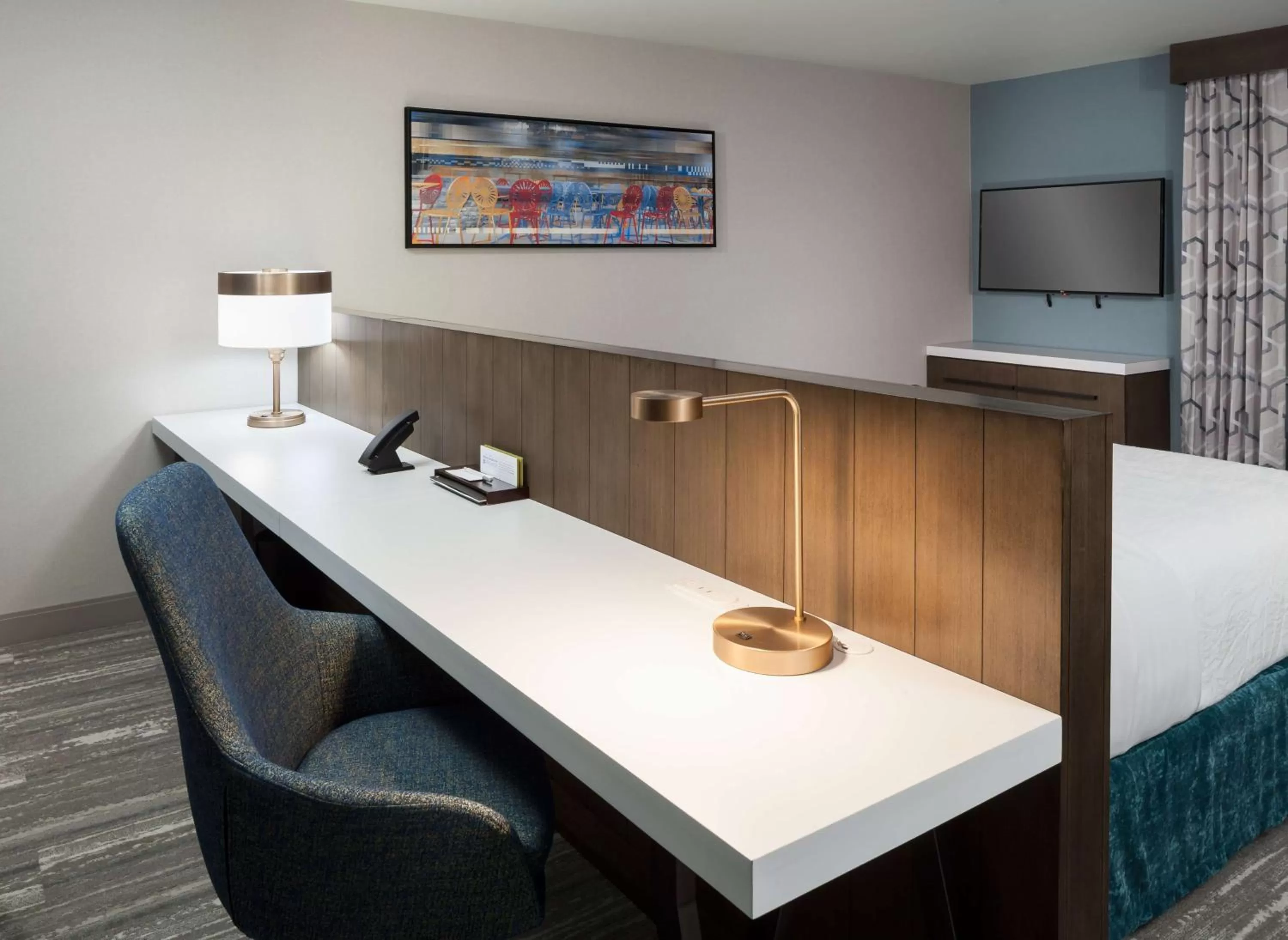 Bedroom in Hilton Garden Inn Madison Downtown, WI