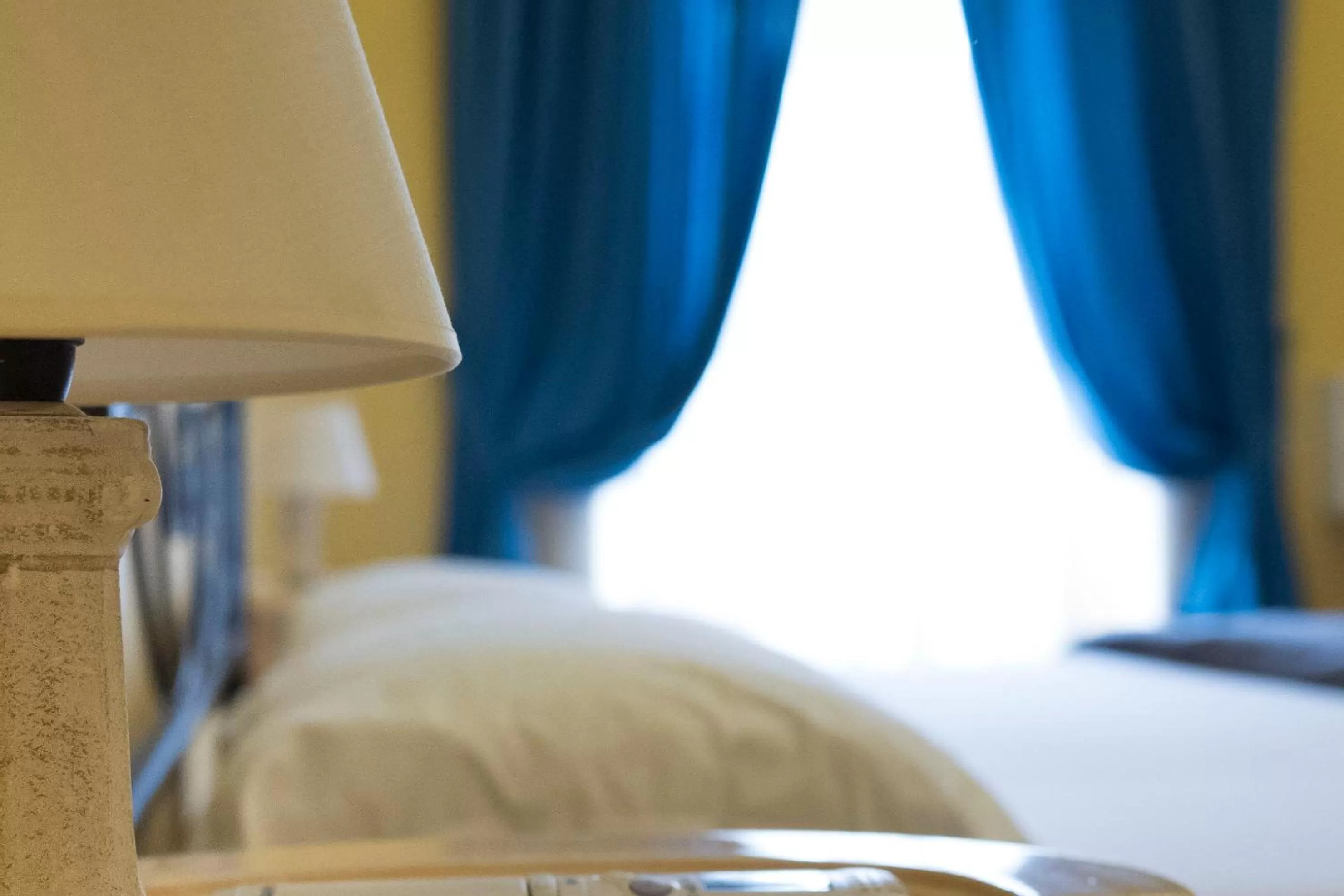 Photo of the whole room, Bed in La Breccia A Porta Pia