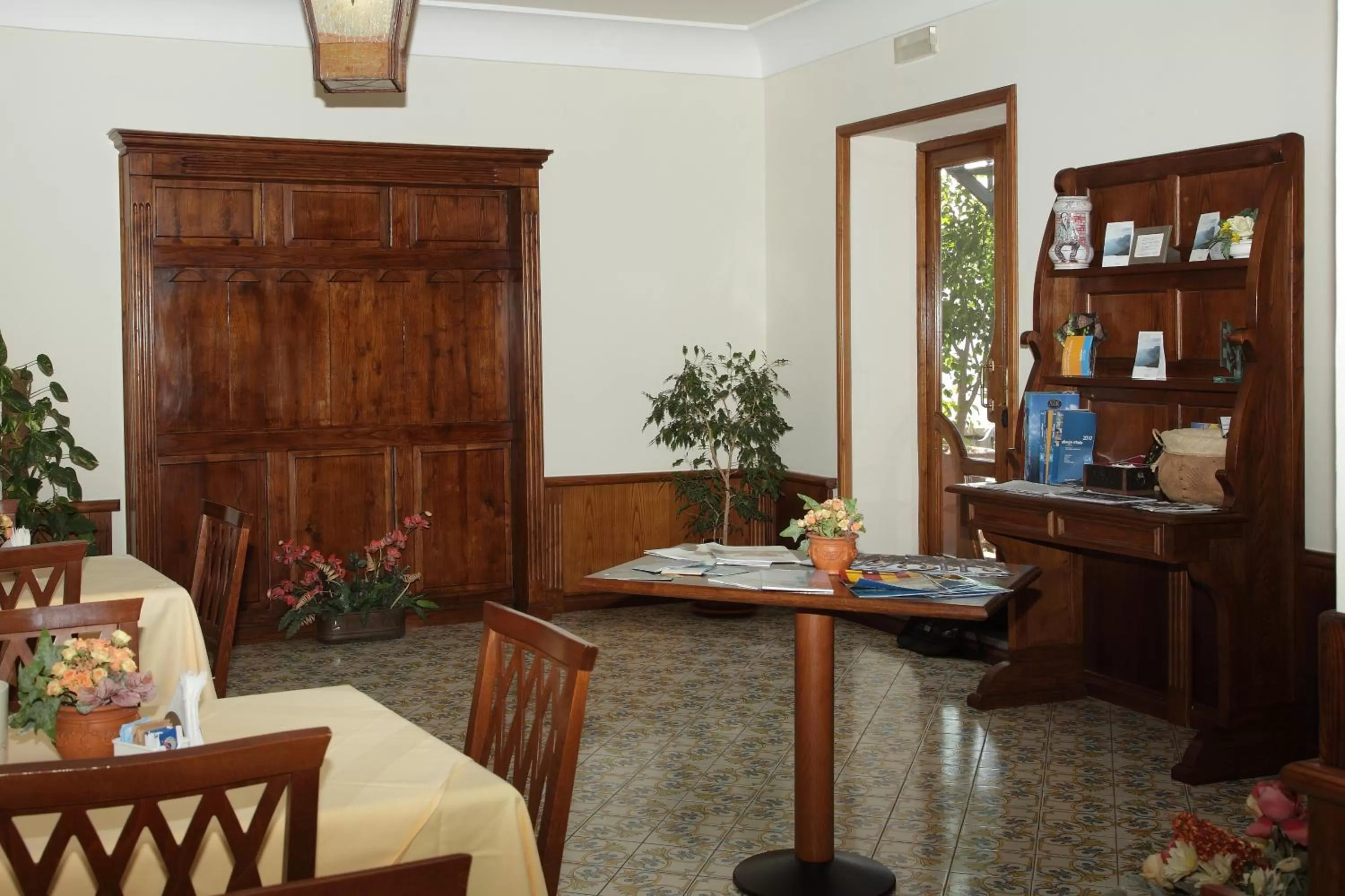 Lounge or bar in Hotel Mega Mare