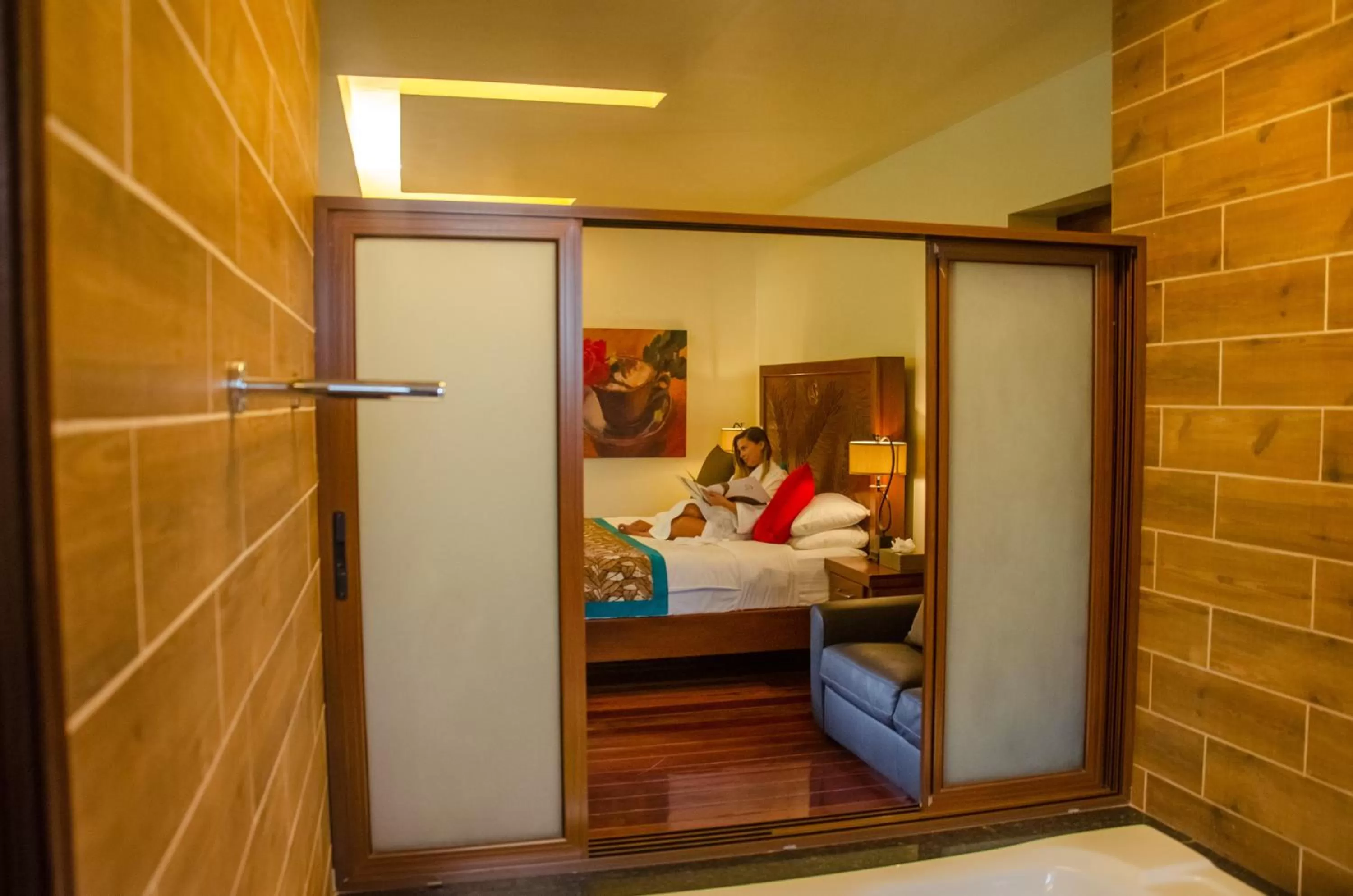 Bathroom, Bed in Baldi Hot Springs Hotel & Spa