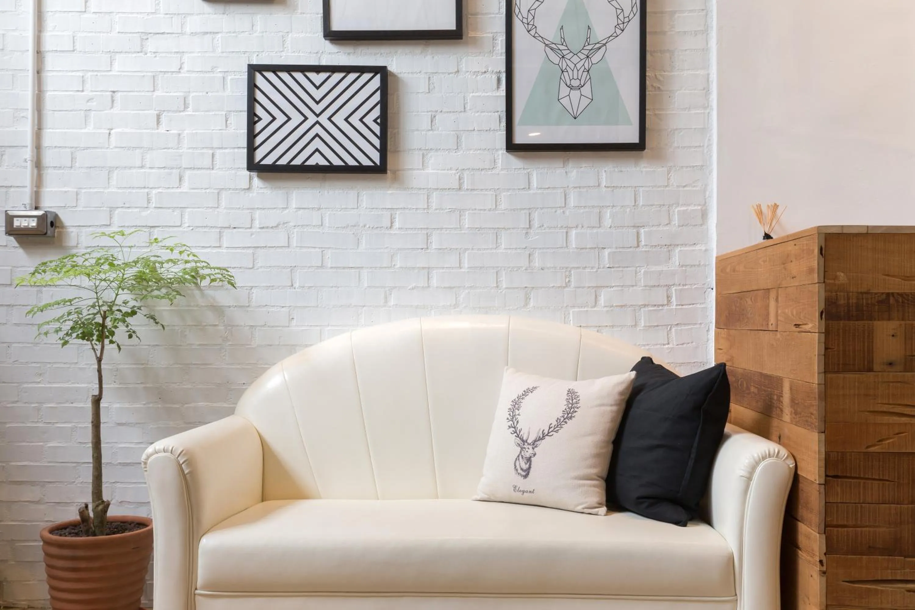 Seating area in You Worth Inn