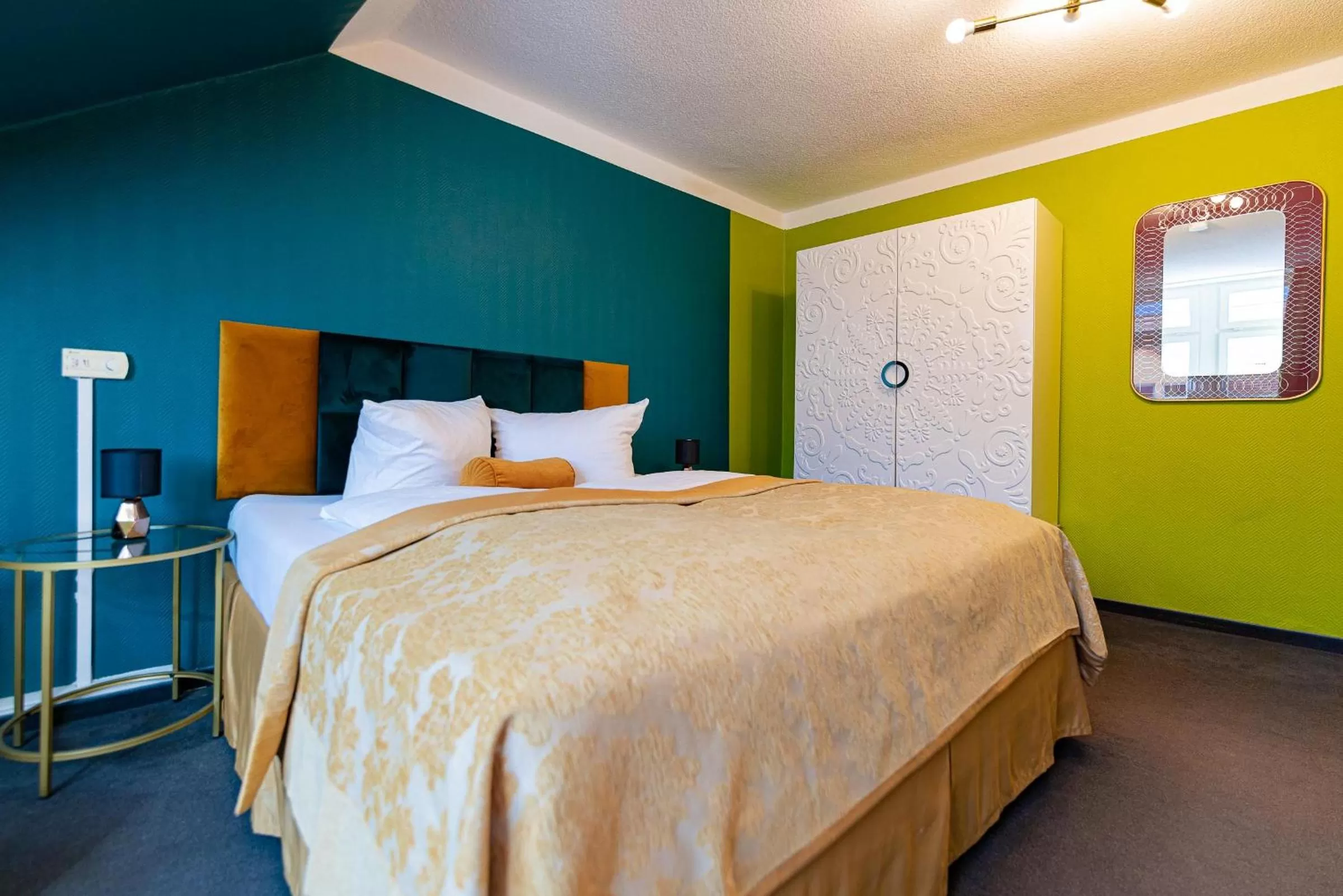 Bed in Boutique Hotel Rothenburger Hof