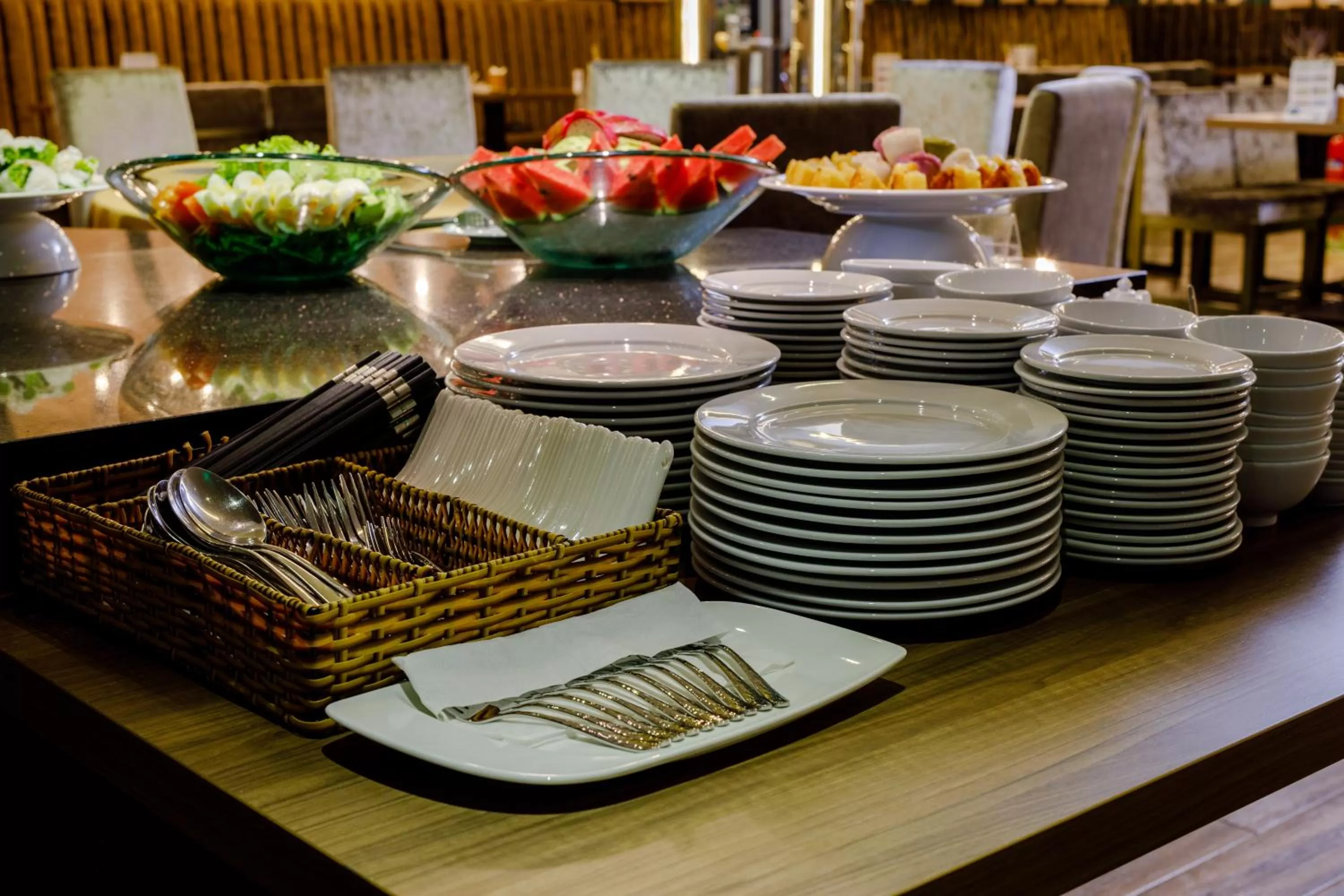 Food and drinks in KP Hotel