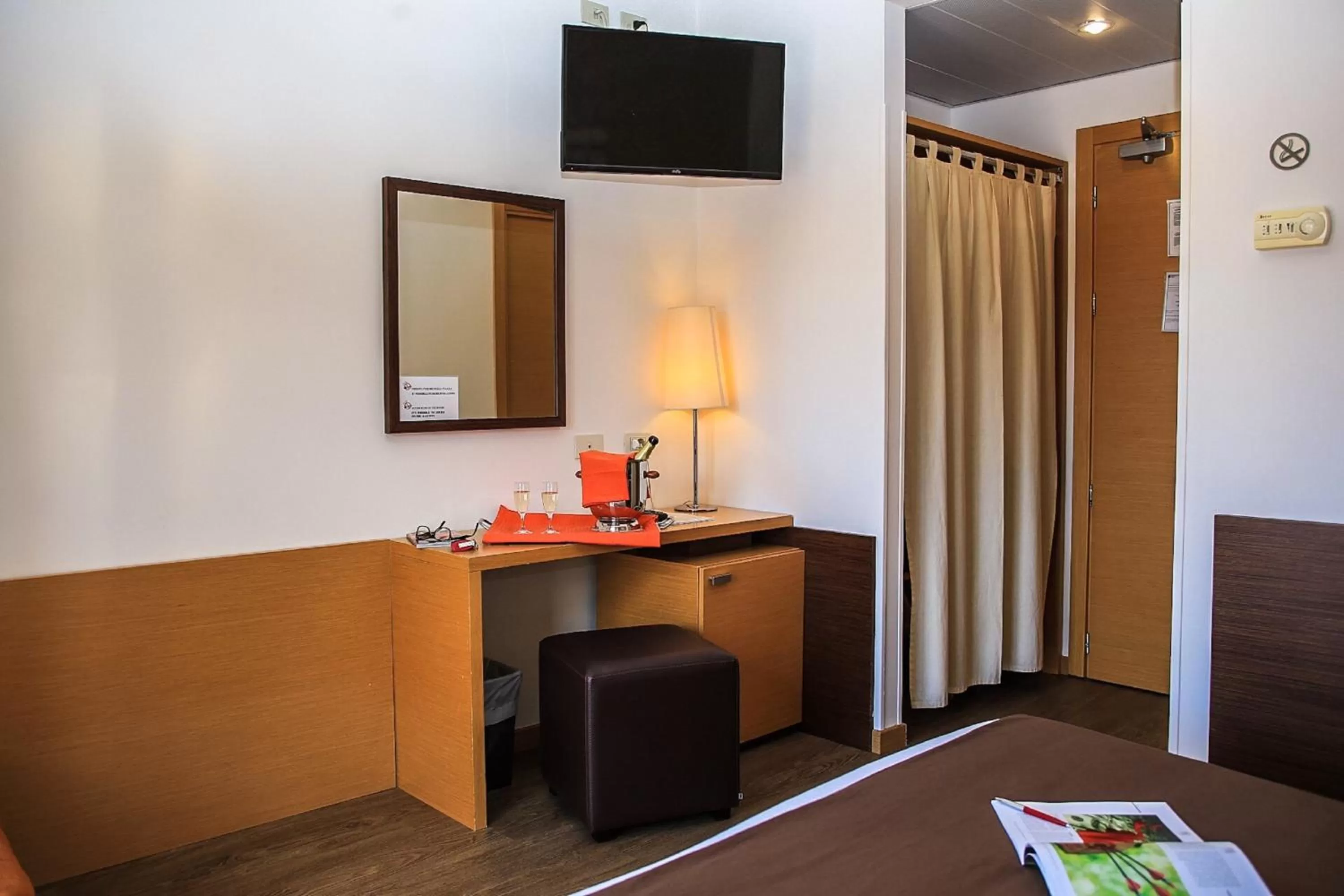 Bed in Hotel Sisto V