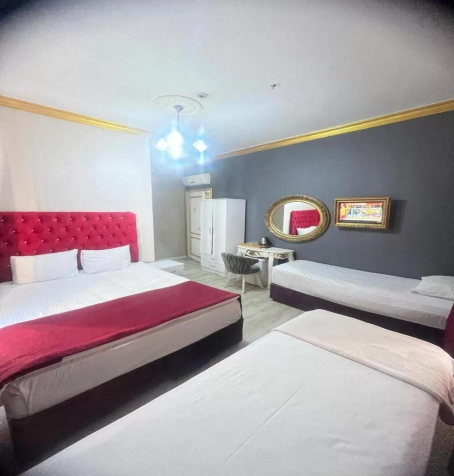 Bed in Old City Family Hotel