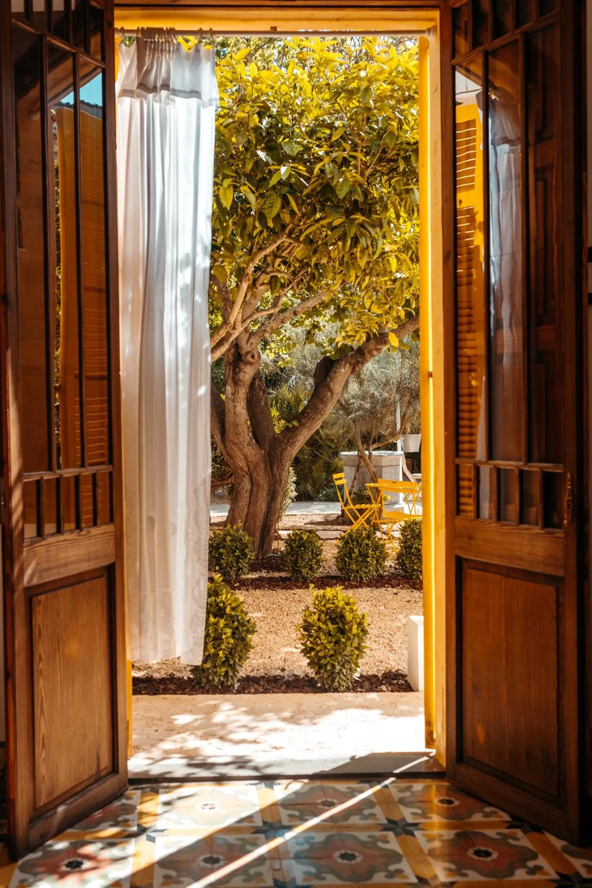 Garden view in Hotel Boutique Can Pocovi