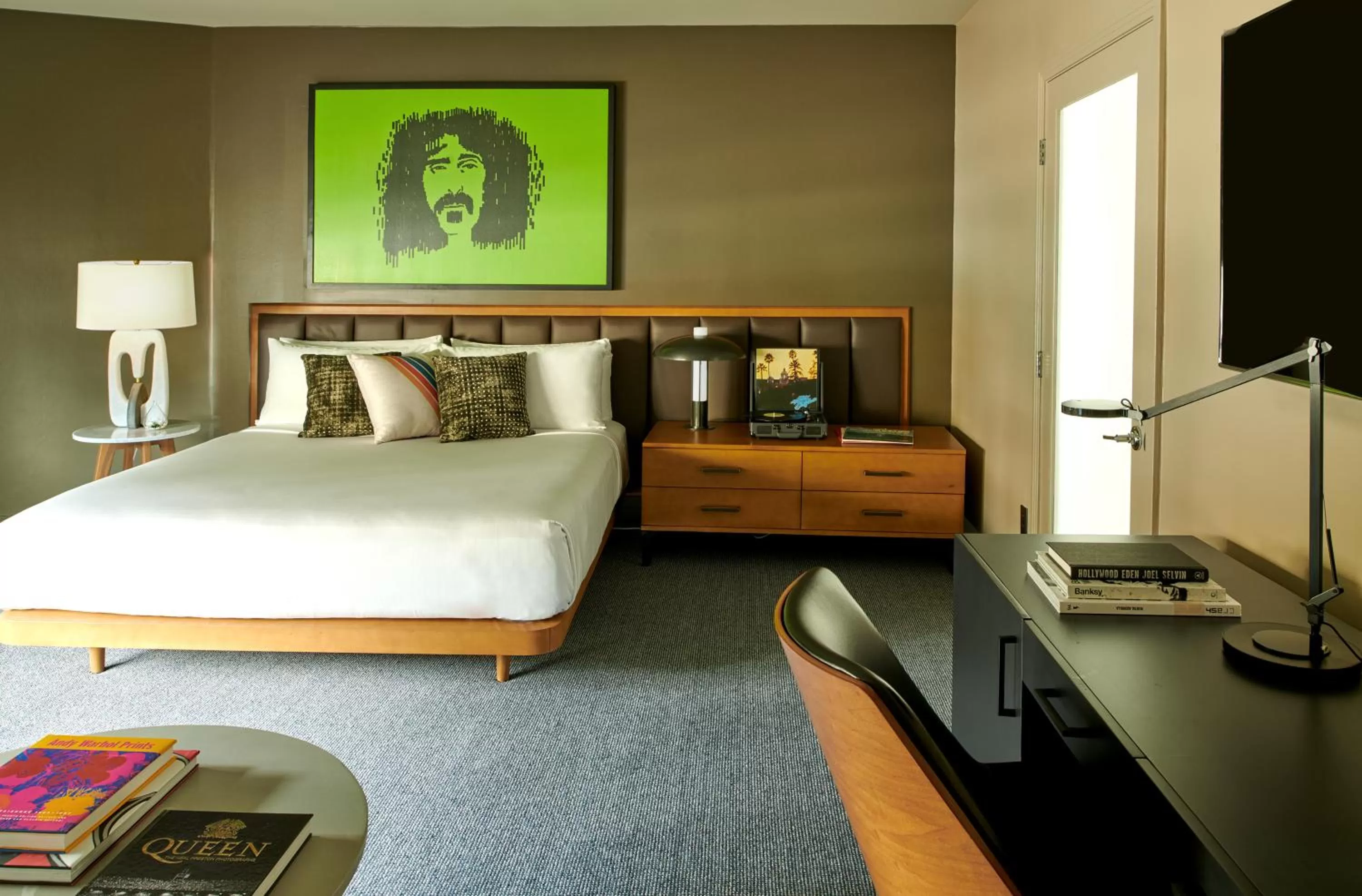 Living room, Bed in Hotel Ziggy On Sunset