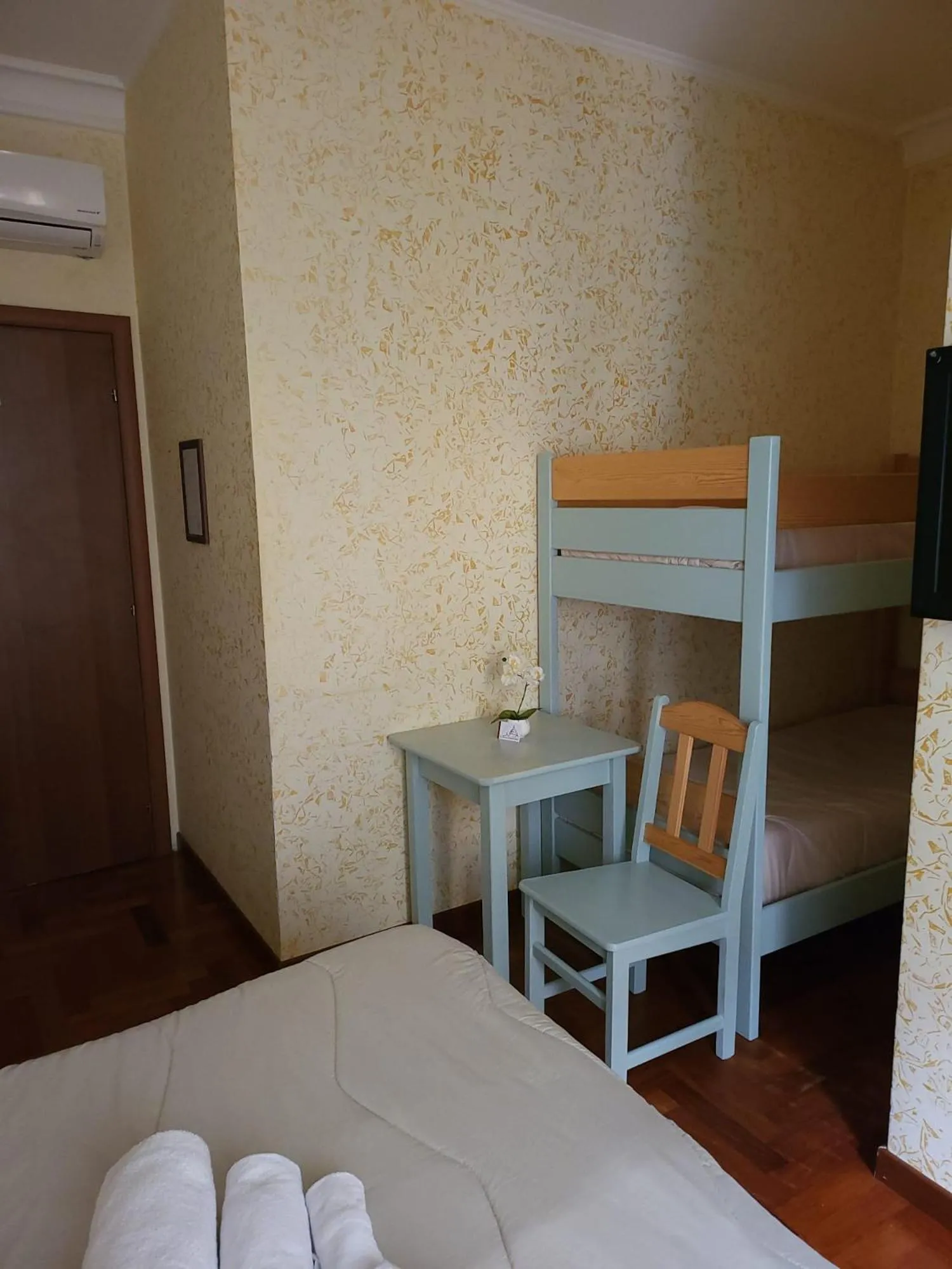 Bed in St. Peter's Rooms Rome